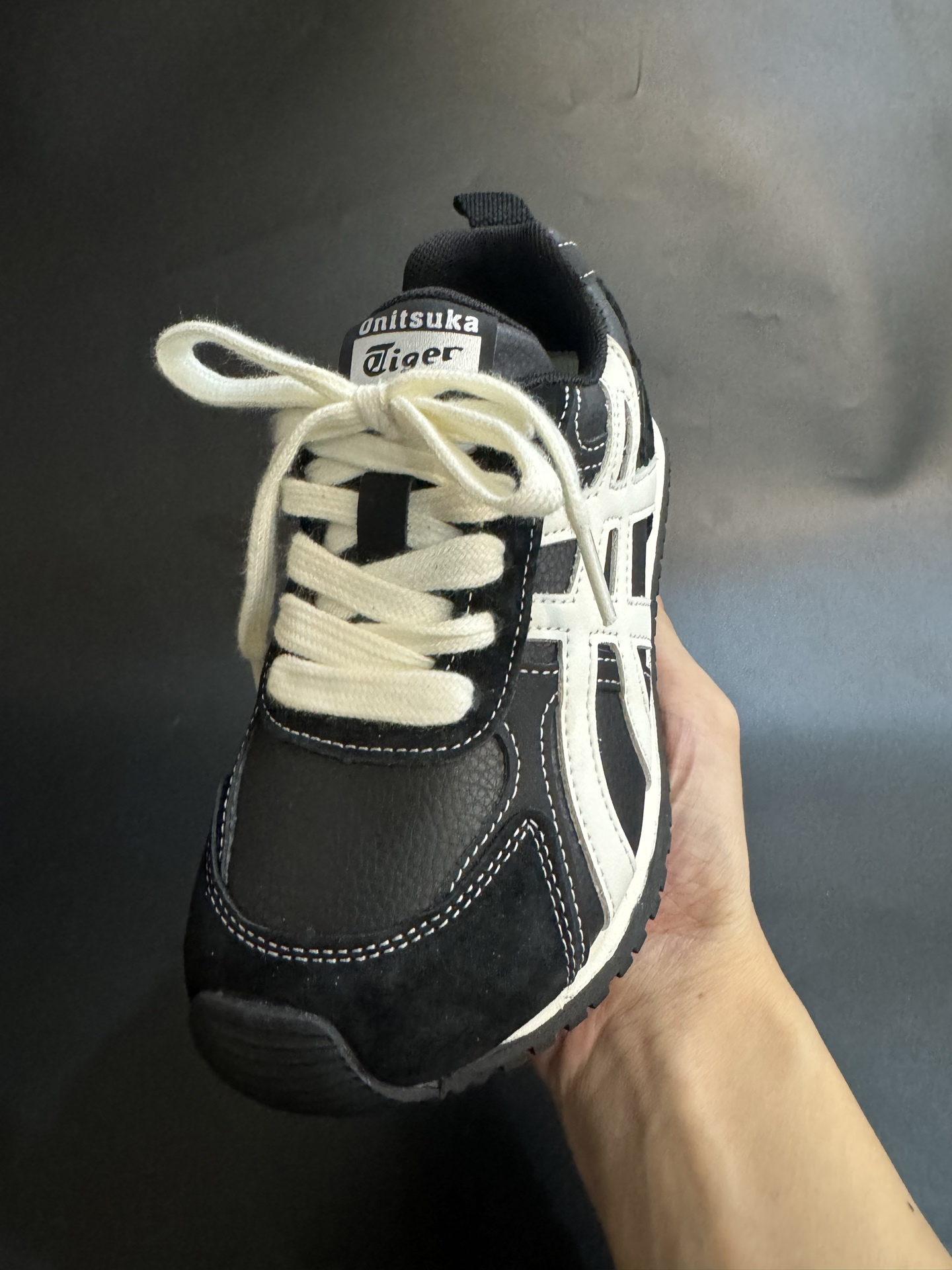 图片[4]-亚瑟士秋冬真皮儿童阿甘鞋26-37 ❤️魔术贴设计，穿脱方便✌🏻优质皮面料拼接，质感满满💯 橡胶耐磨防滑大底，脚感不言而喻☁️-选品中心