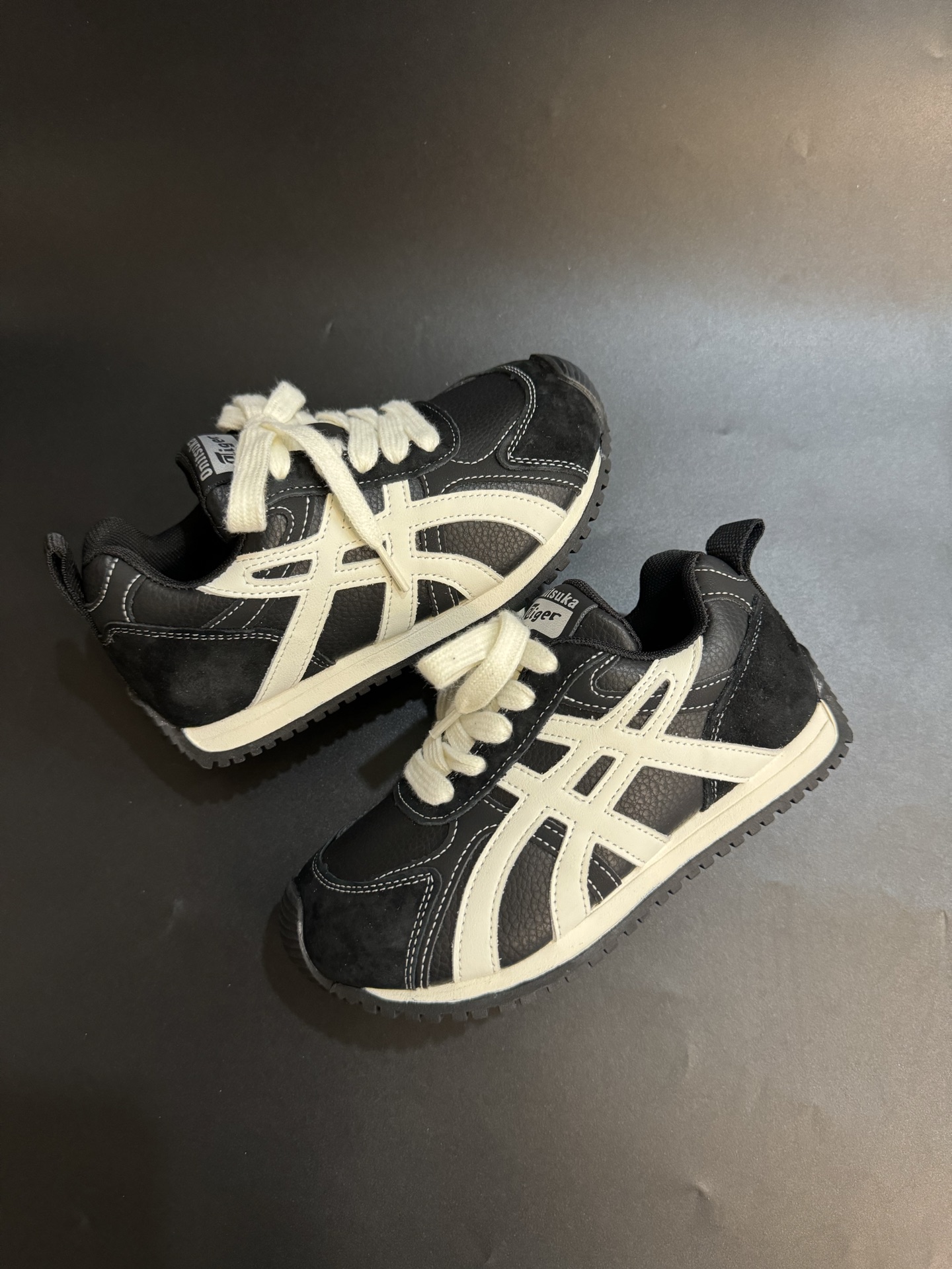 图片[8]-亚瑟士秋冬真皮儿童阿甘鞋26-37 ❤️魔术贴设计，穿脱方便✌🏻优质皮面料拼接，质感满满💯 橡胶耐磨防滑大底，脚感不言而喻☁️-选品中心