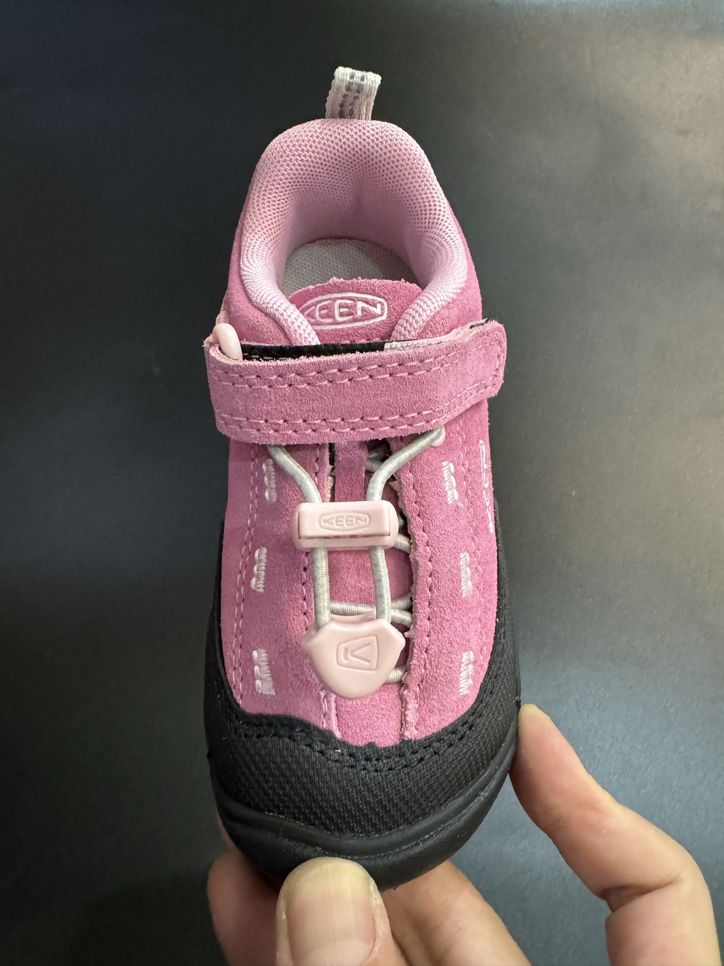 图片[6]-KEEN 新配色户外儿童登山鞋 尺码：24-37码 祖国版YYDS 新配色好好看😍 优质麂皮面料，轻微防水💧 魔术贴➕松紧带设计，穿脱方便✔️ 橡胶耐磨防滑大底，脚感超赞👍🏻-选品中心