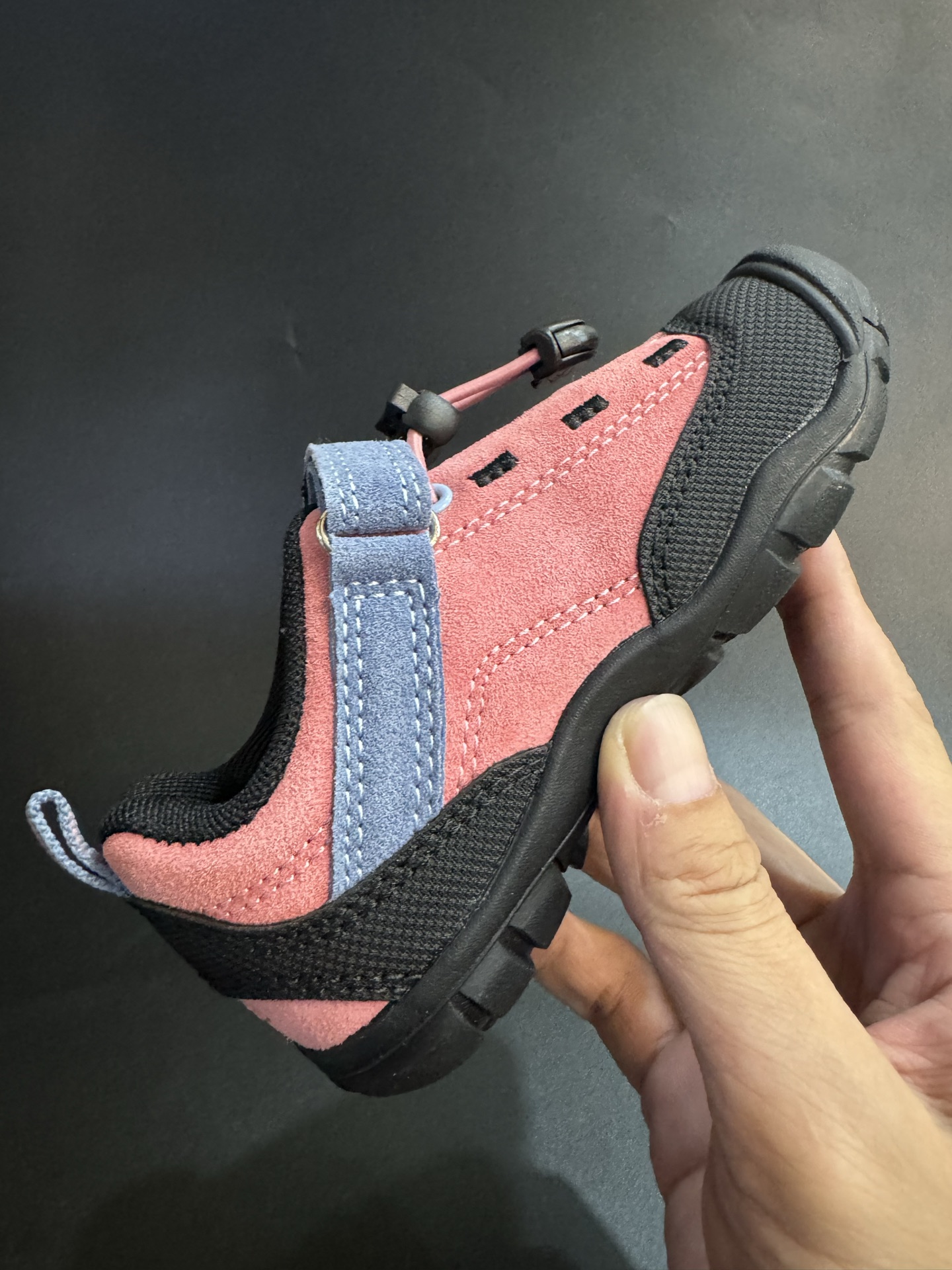 图片[5]-KEEN 新配色户外儿童登山鞋 尺码：24-37码 祖国版YYDS 新配色好好看😍 优质麂皮面料，轻微防水💧 魔术贴➕松紧带设计，穿脱方便✔️ 橡胶耐磨防滑大底，脚感超赞👍🏻-选品中心