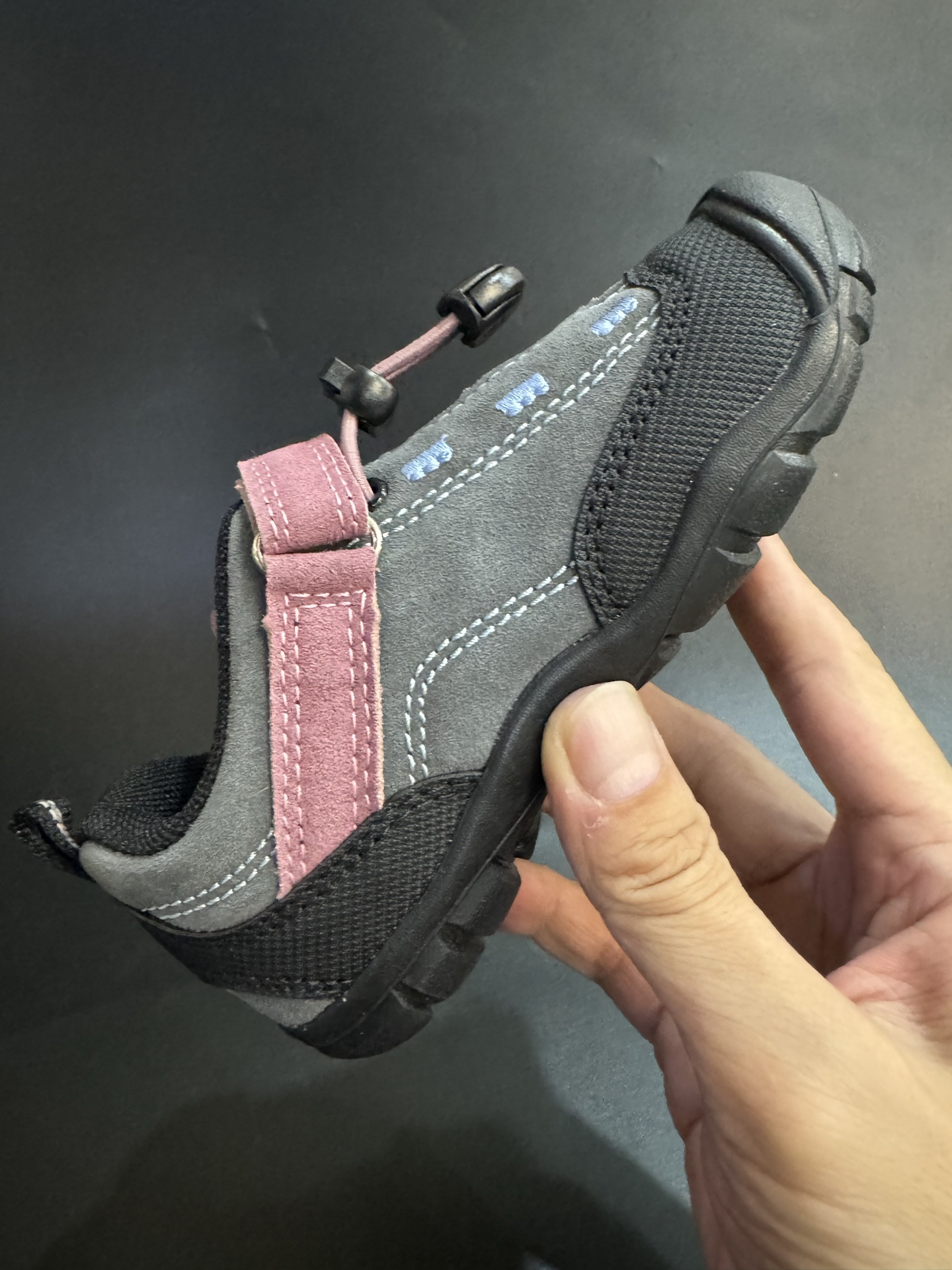 图片[5]-KEEN 新配色户外儿童登山鞋 尺码：24-37码 祖国版YYDS 新配色好好看😍 优质麂皮面料，轻微防水💧 魔术贴➕松紧带设计，穿脱方便✔️ 橡胶耐磨防滑大底，脚感超赞👍🏻-选品中心