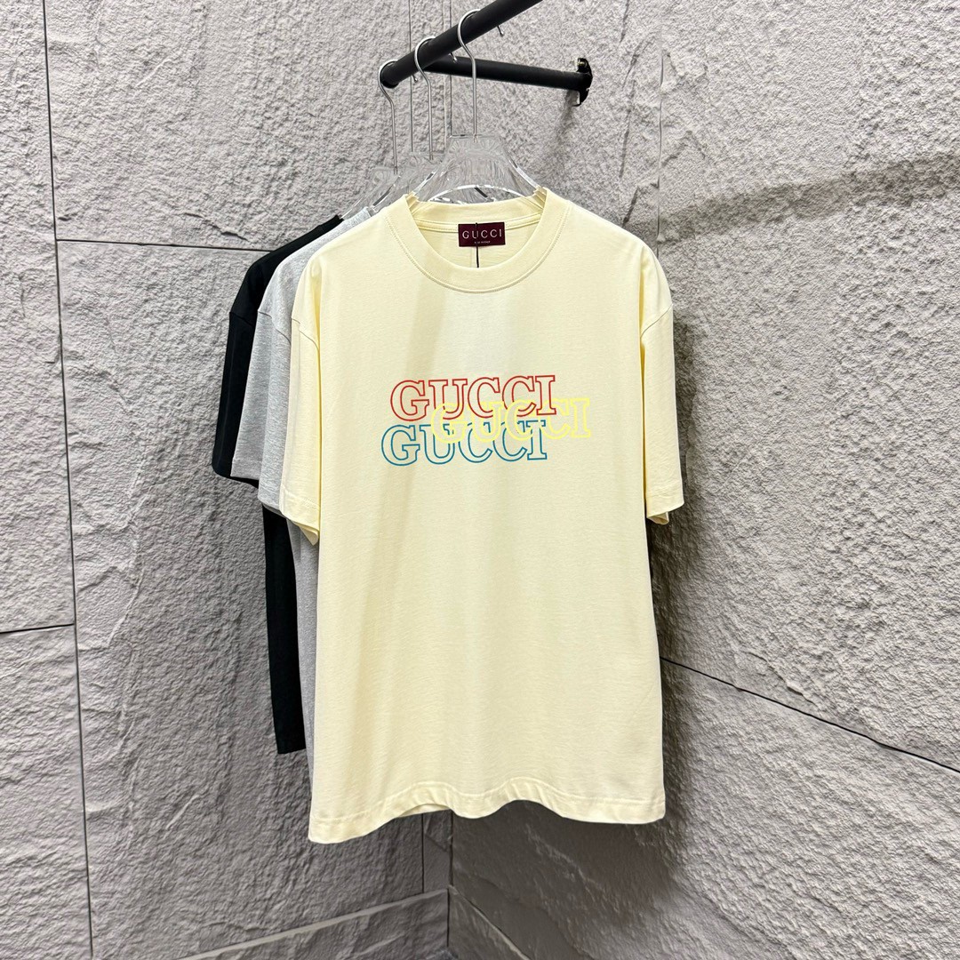 Gu 古*驰 2025 primavera/verano nuevo estilo, camiseta de manga corta con estampado de doble G en el pecho, tejido de algo…