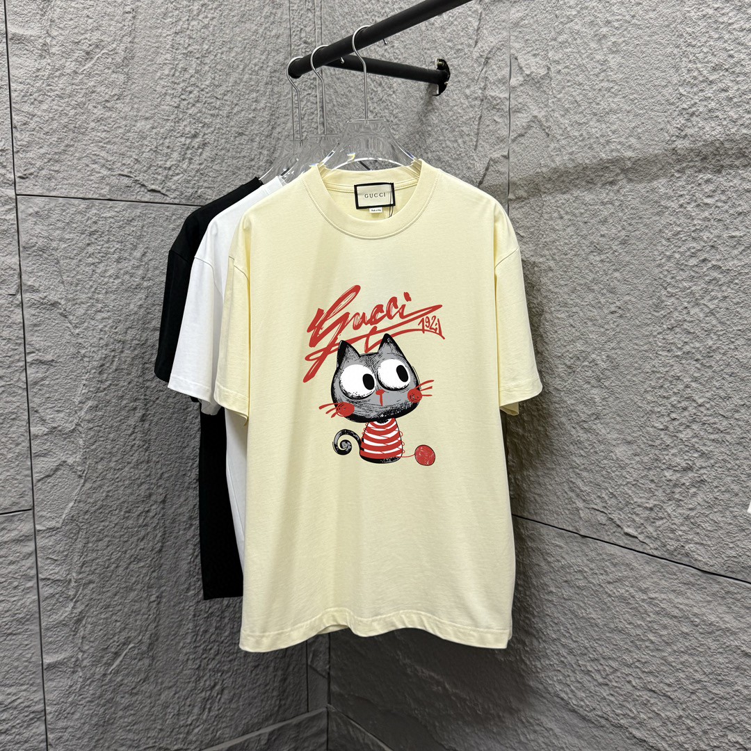 Gu Gucci* 2025 primavera-verano nuevo estilo, camiseta de manga corta con estampado de lindo gato y letras clásicas en …