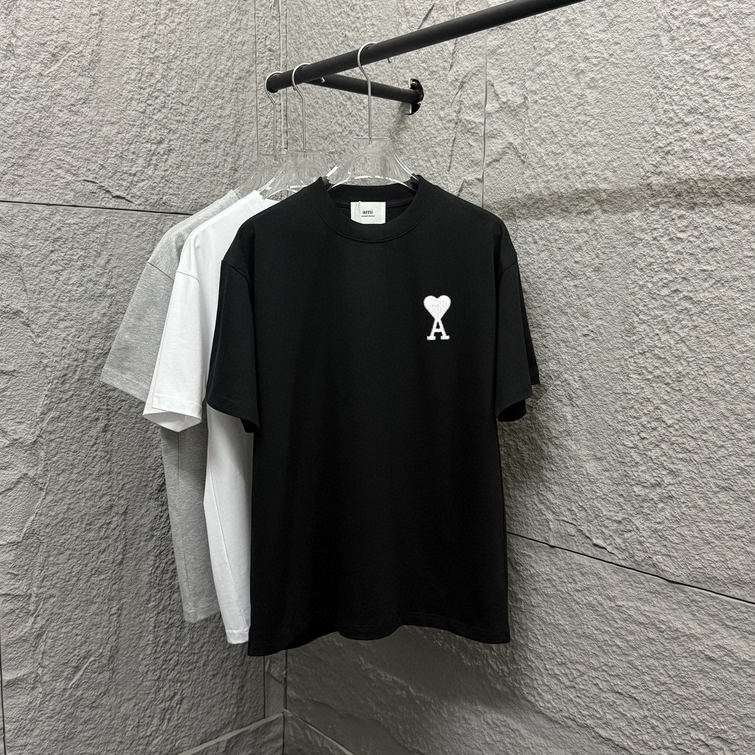 Ami* 2025 primavera/verano nueva colección de camisetas de manga corta, bordado de gran corazón clásico y sencillo con …