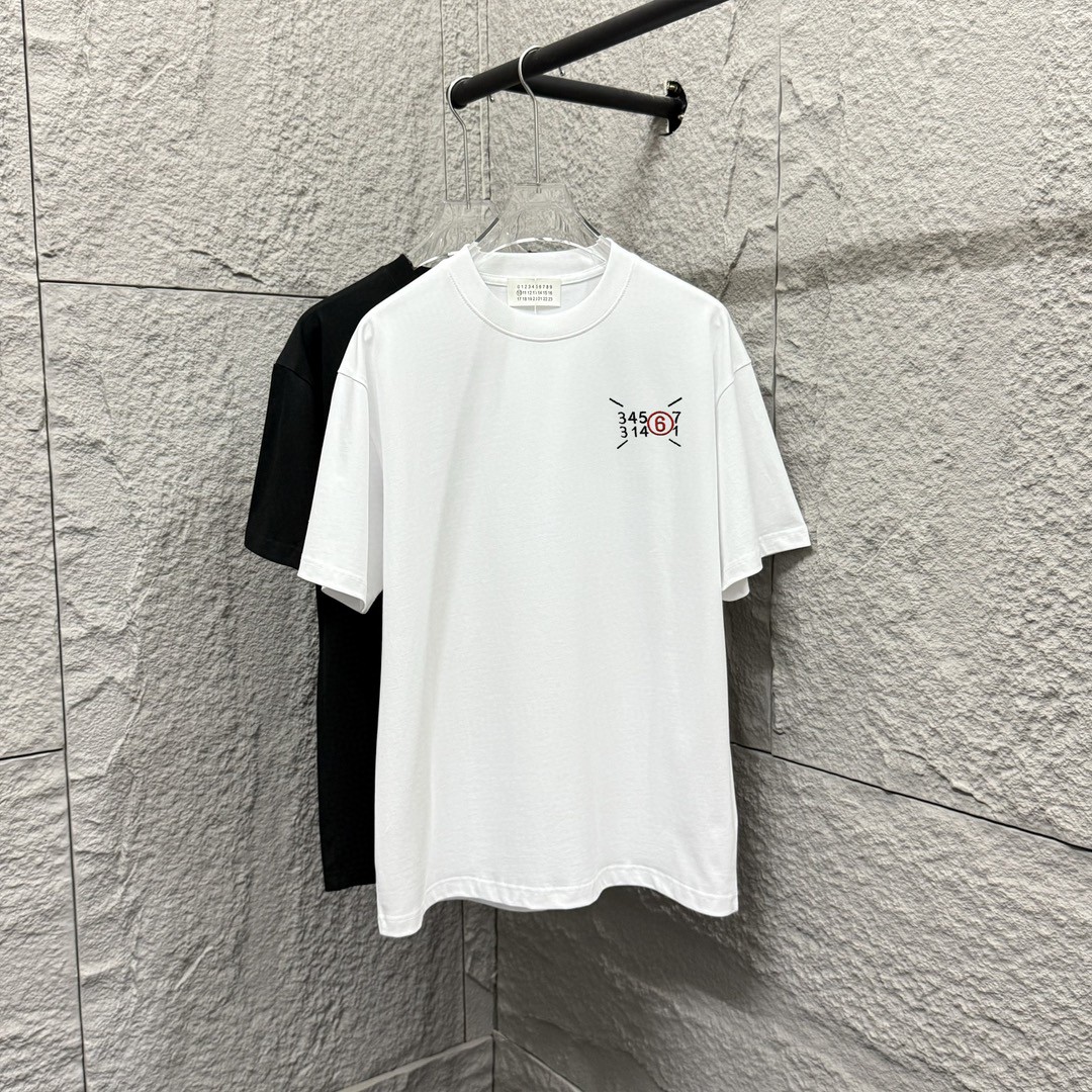 MM6 Maison Margiela 2025 primavera/verano nueva colección, camiseta de manga corta con bordado clásico de cuatro líneas…