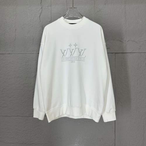 Louis Vuitton 2025 Early Autumn Silver Rhinestone Logo Sweatshirt Unisex 1 Louis Vuitton 2025 Early Autumn Silver Rhinestone Logo Sweatshirt Unisex