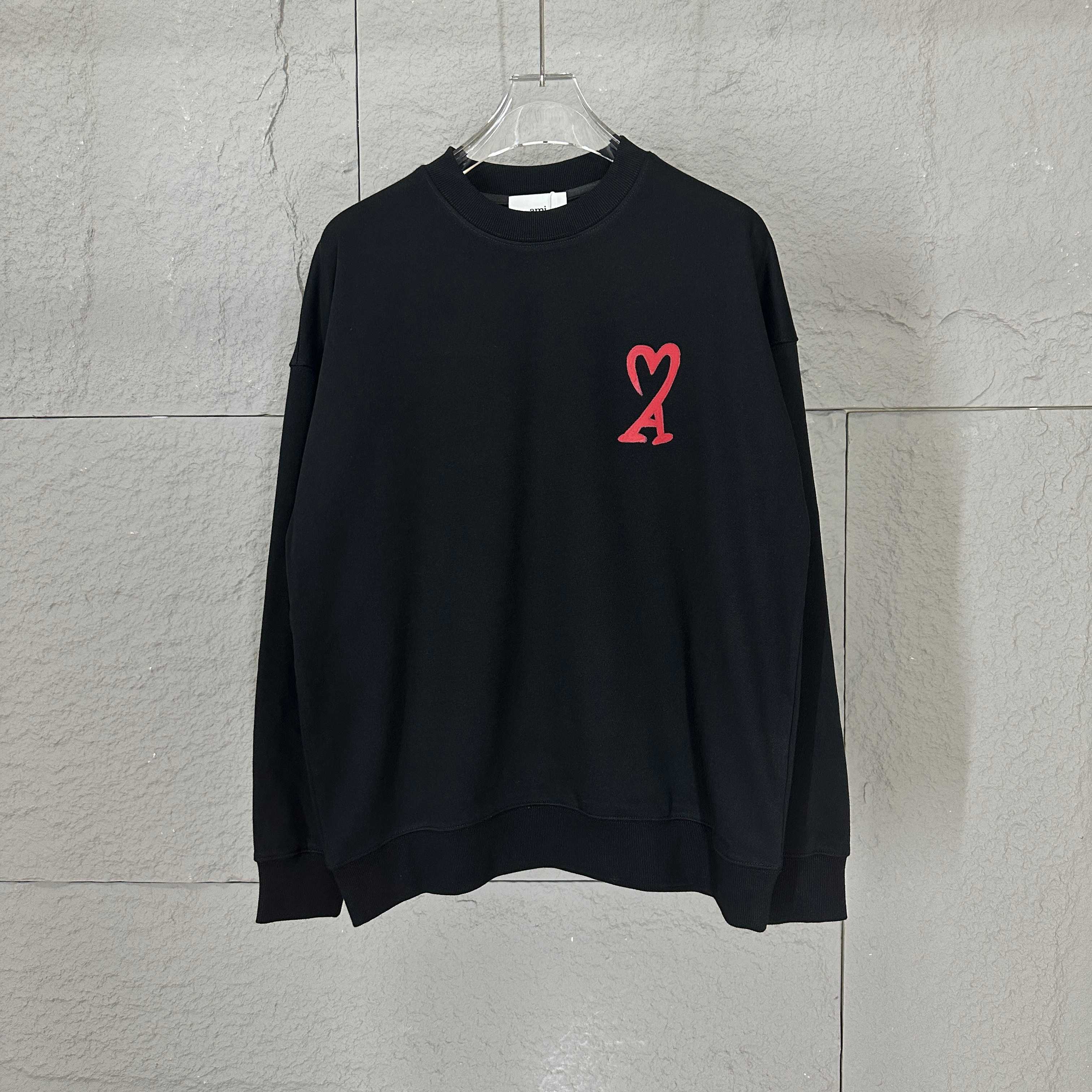 Ami corazón, nuevo estilo de principios de otoño e invierno 2025, diseño clásico y simple de estampado de letras con co…