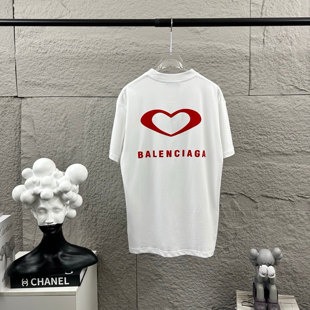 P80 BALENCI*GA París 2025 primavera/verano nueva camiseta de manga corta, letras clásicas con bordado de corazón + proc…