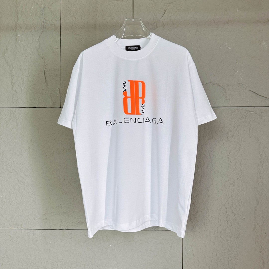 P80 BALENCI*GA París 2025 primavera/verano nueva camiseta de manga corta, letras clásicas con perlas + proceso de espum…