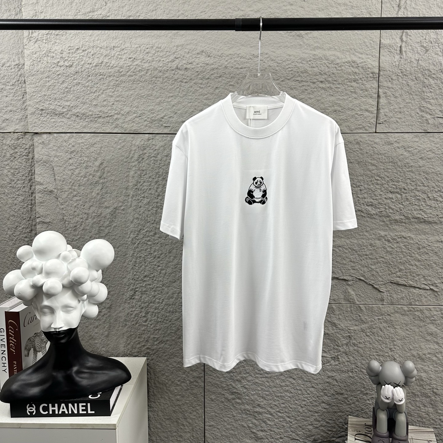 P75 Ami Corazón 2026 primavera/verano, clásico y minimalista, panda blanco y negro con bordado 3D, logo personalizado, …