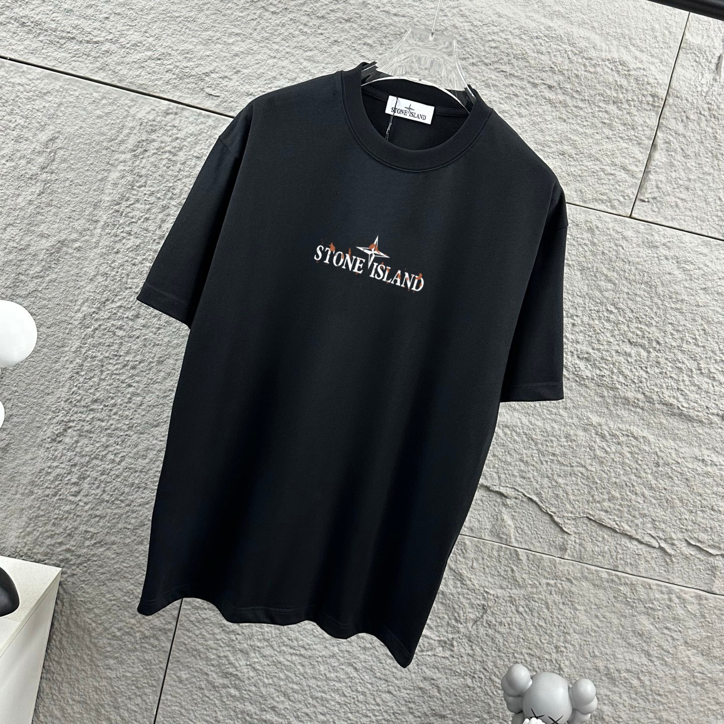Stone Island STONE*ISLAND*石头岛*2026 春夏新款 图标字母印花 定制双纱平纹纯棉面料 短袖T恤