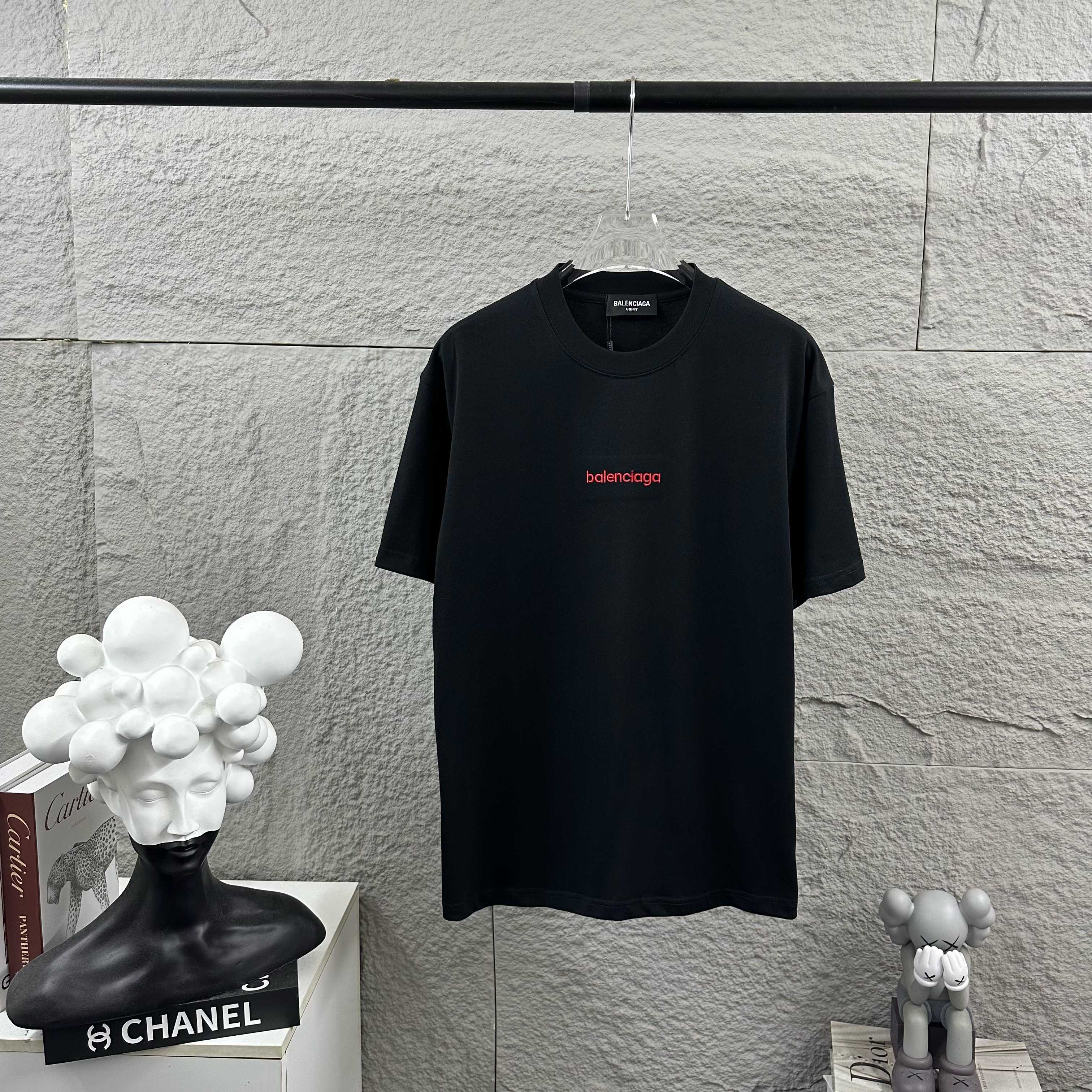 P80 Balenciaga*Paris* 2026 primavera y verano nueva camiseta de manga corta, bordado tridimensional clásico + proceso d…