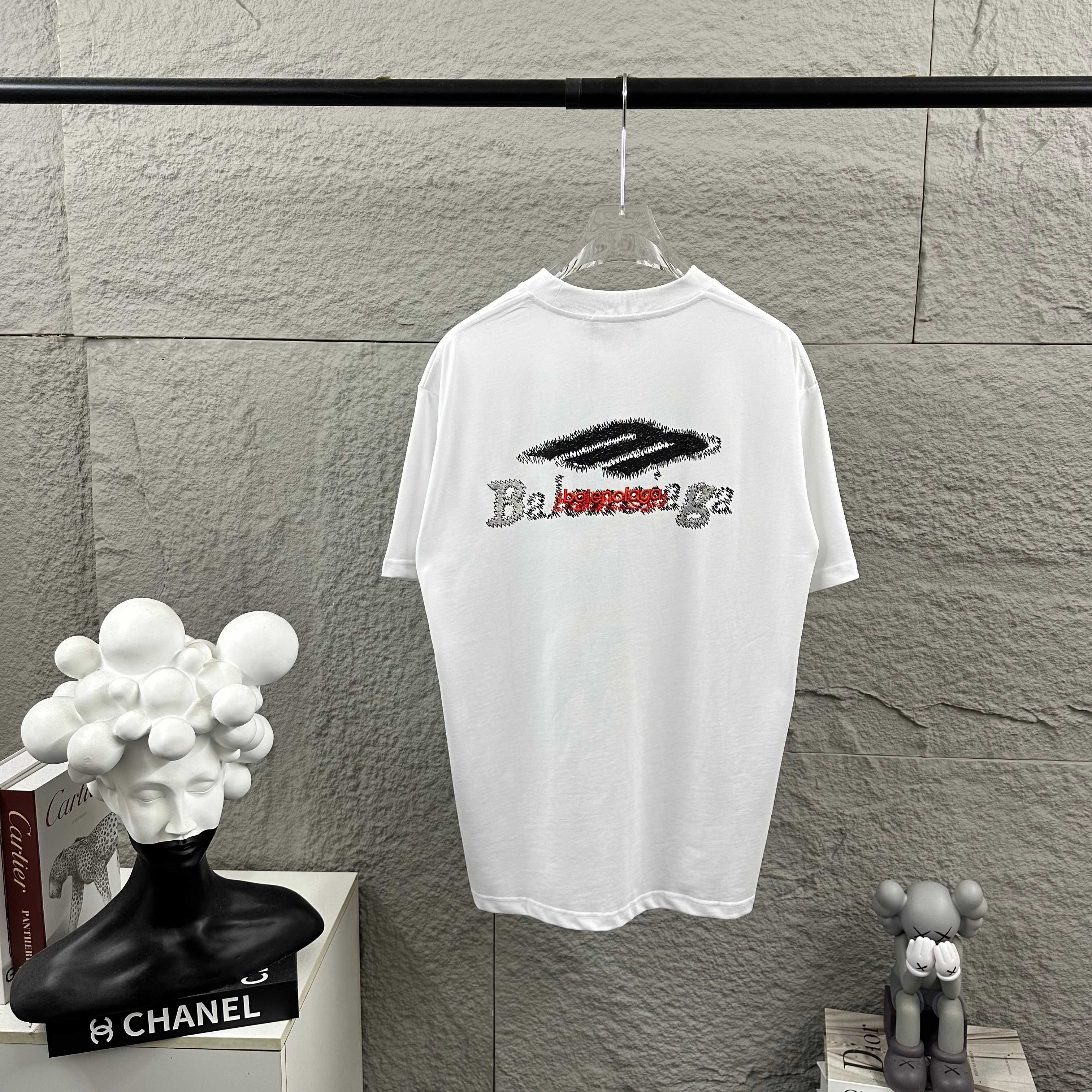 P80 Balenciaga*Paris* 2026 primavera y verano nueva camiseta de manga corta, bordado tridimensional clásico + proceso d…