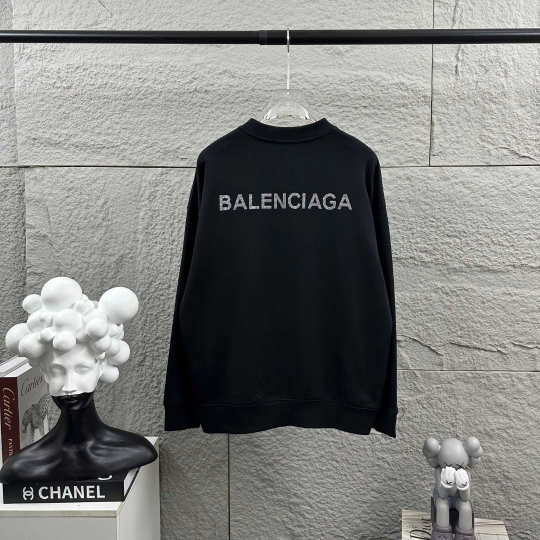 P110 BALENCI*GA Paris 2026 Nueva sudadera de manga larga de otoño e invierno, proceso de perforación en caliente tridim…