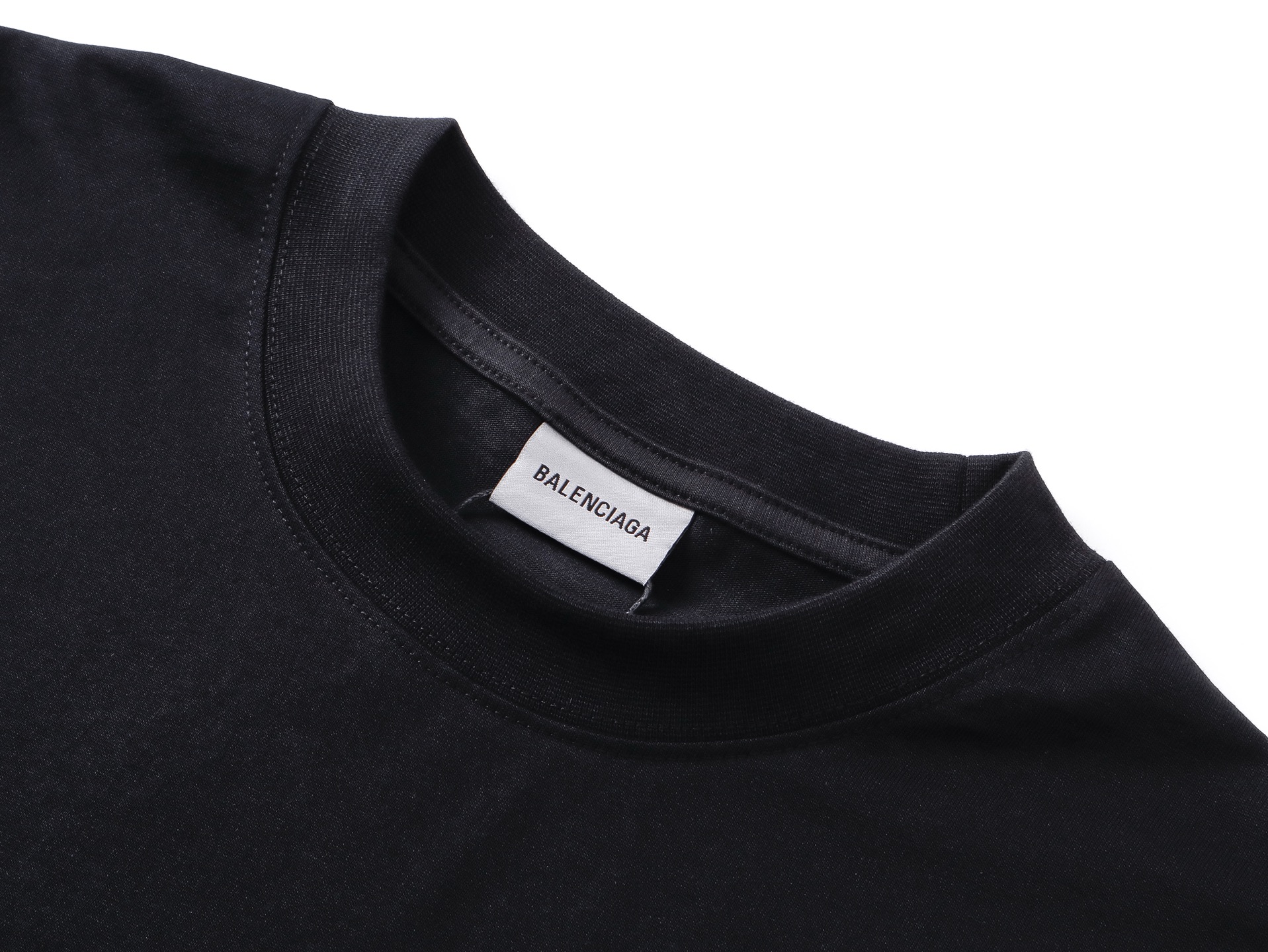 Balenciaga 官网品质BALENCI*GA/巴黎 SS26最新款 5 20贴纸印花左袖绣Logo短袖T恤砖柜同步
