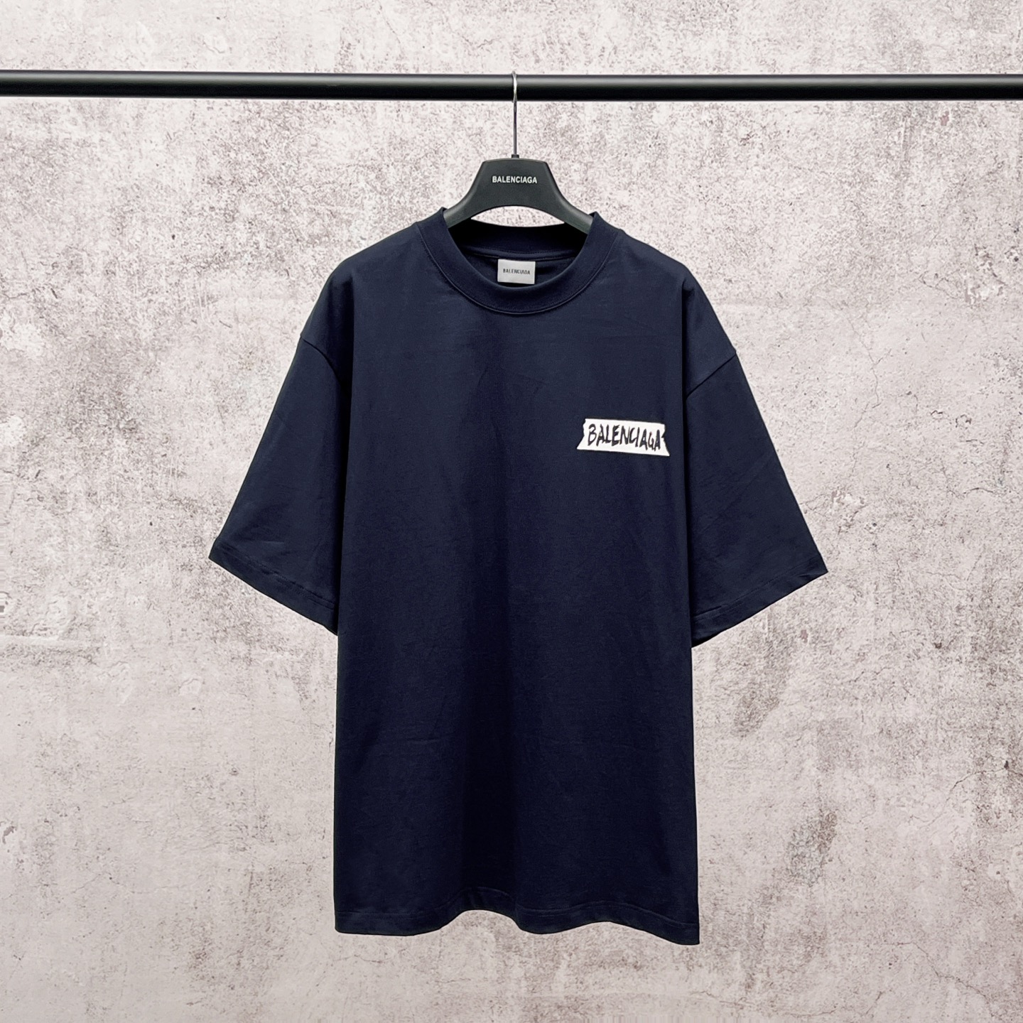 P90 Foto real [Versión superior. Calidad del sitio web oficial] BALENCI*GA/Paris.SS26 última camiseta de manga corta la…
