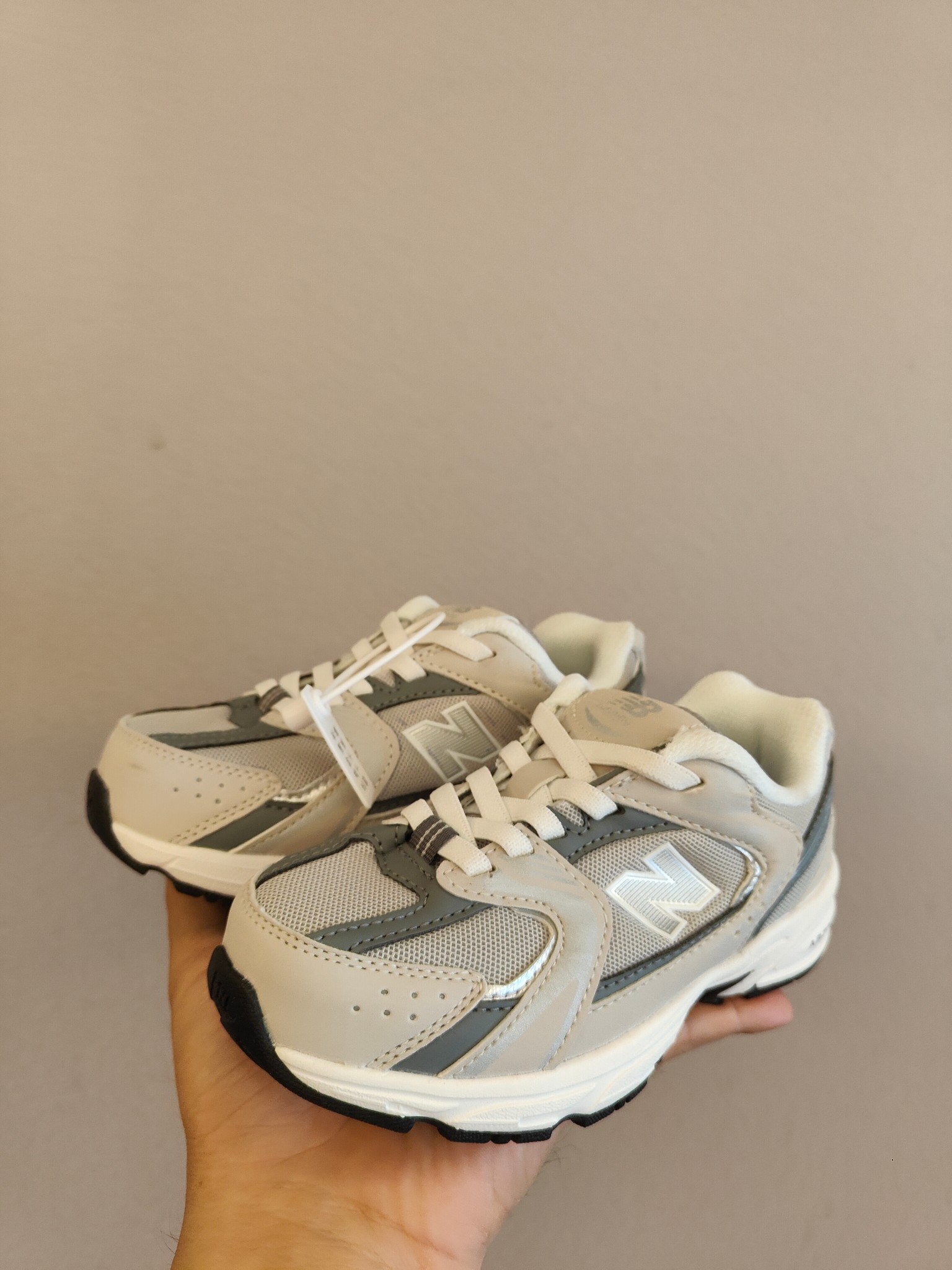 图片[7]-ＮＢ530亲子款儿童 魔术贴术贴+防臭海波丽鞋店 尺码26-37 带来经典系列 经典的530系列！该系列传承了品牌的诸多优点，大胆创新！堪称经典系列里的经典，也是最为热门的系列！时隔一年，再次带来的童鞋，必属重磅～-选品中心