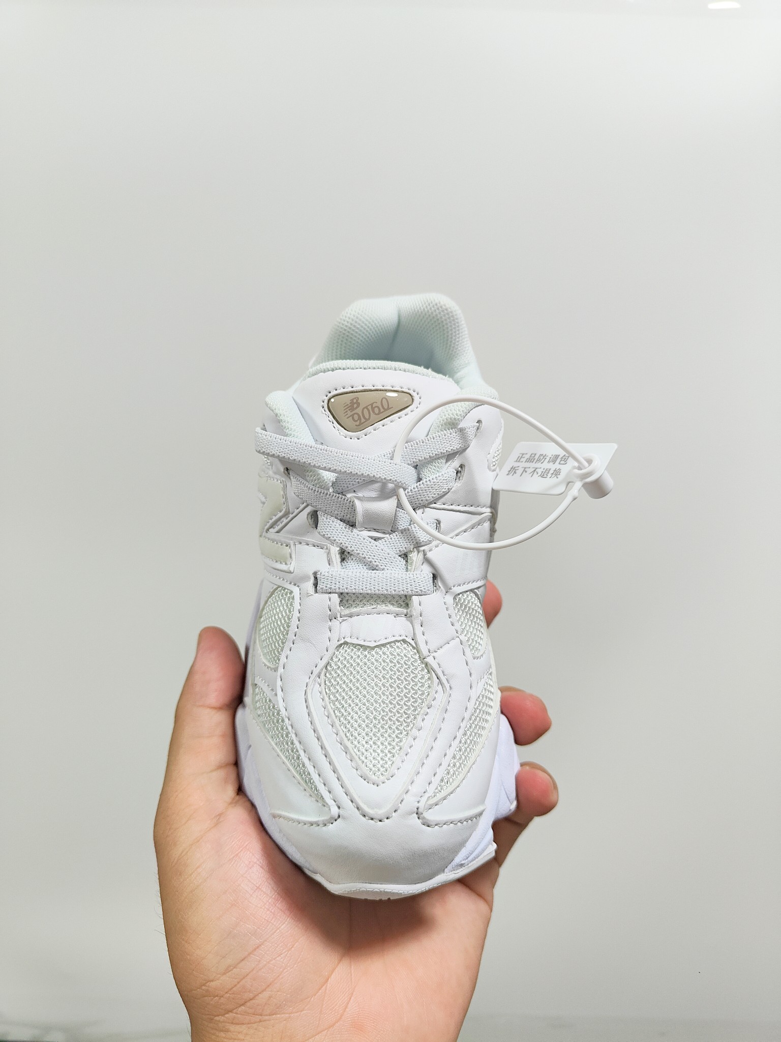 New Balance 9060 Children’s Shoes: Stylish Design with Elephant Hoof Detail - 图片 6