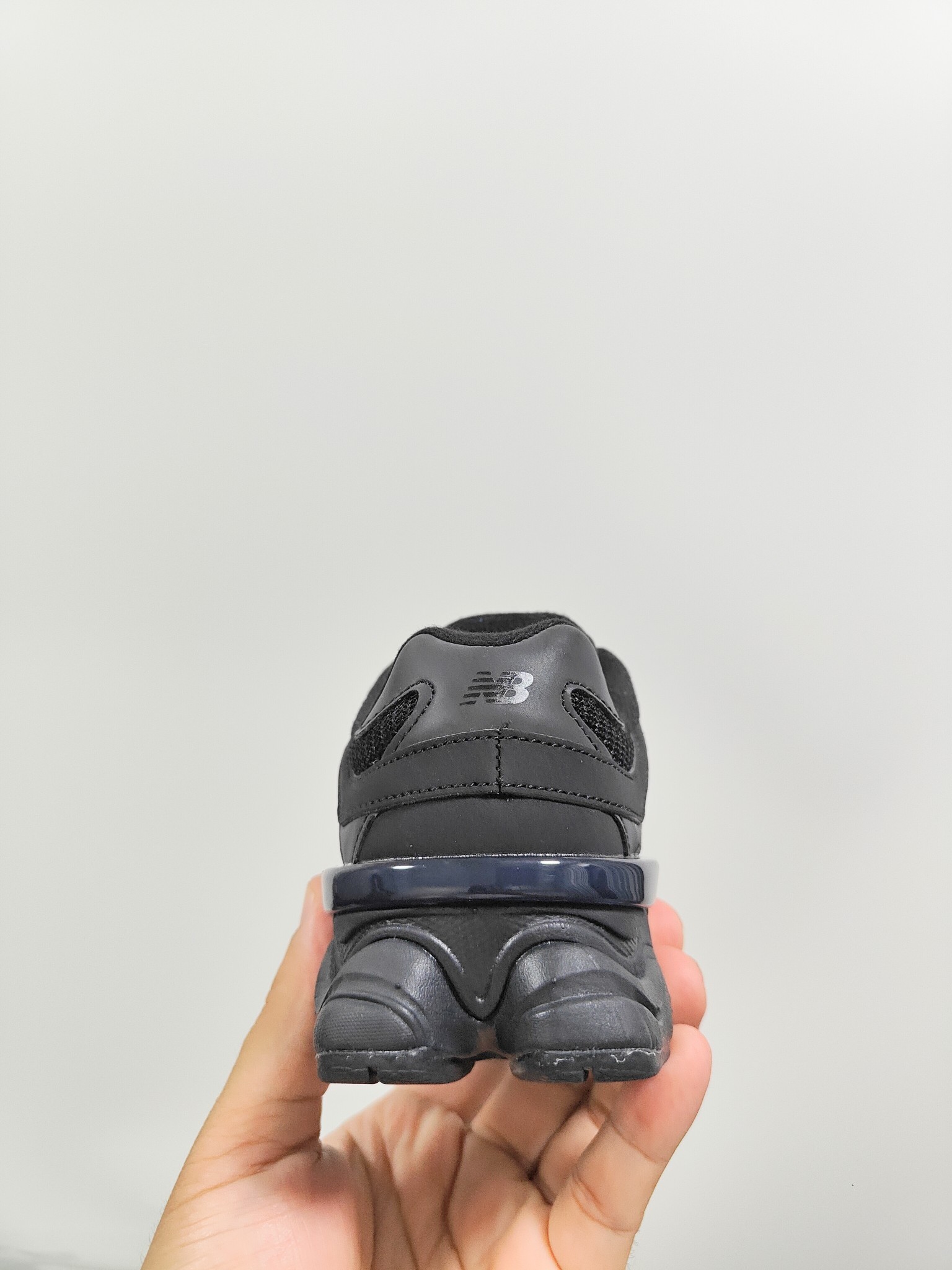 “NB 9060 Loose-Banded Children’s Shoes: Fashionable Overseas Version with Unique Design” - 图片 5