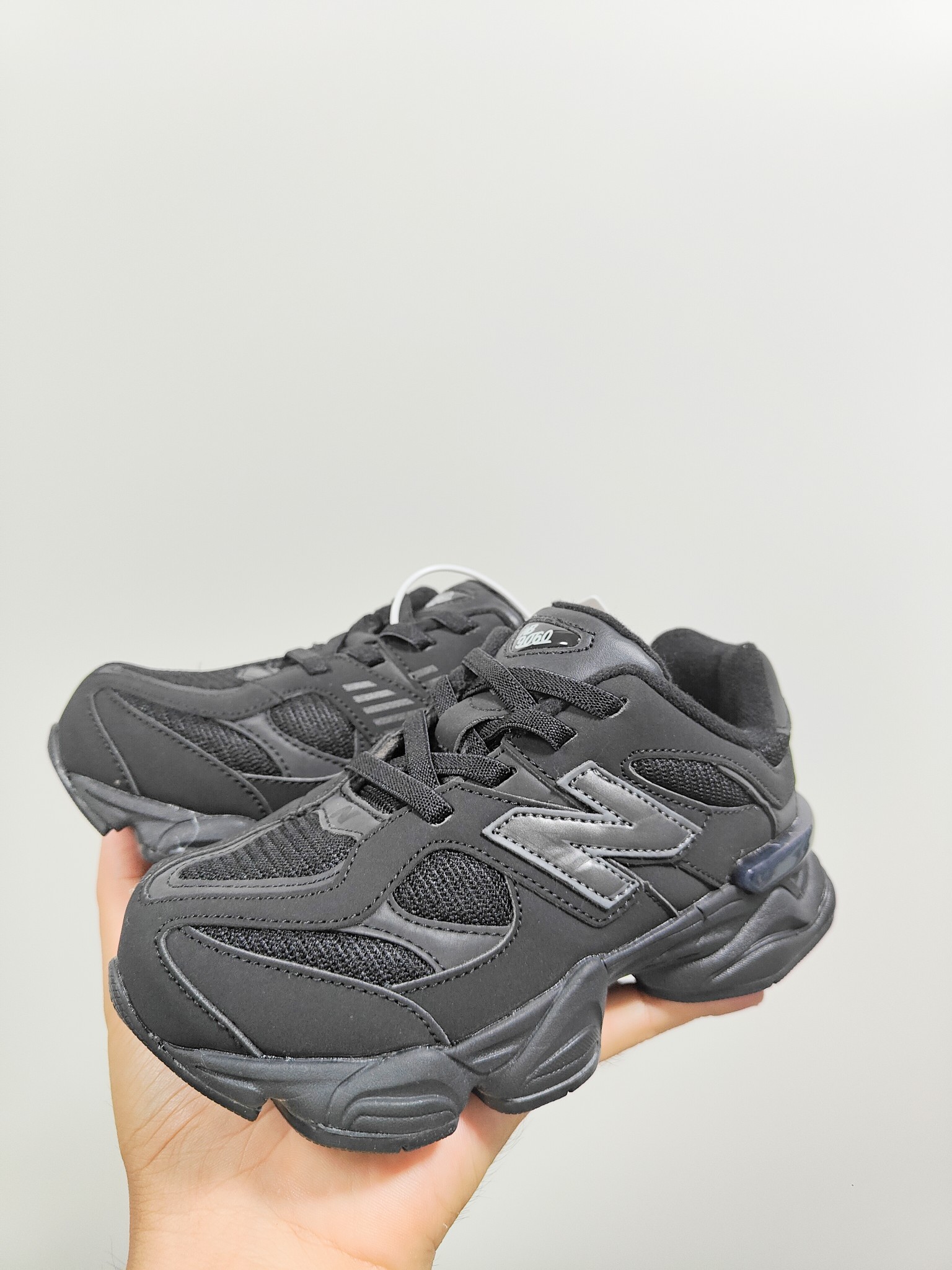 “NB 9060 Loose-Banded Children’s Shoes: Fashionable Overseas Version with Unique Design” - 图片 2
