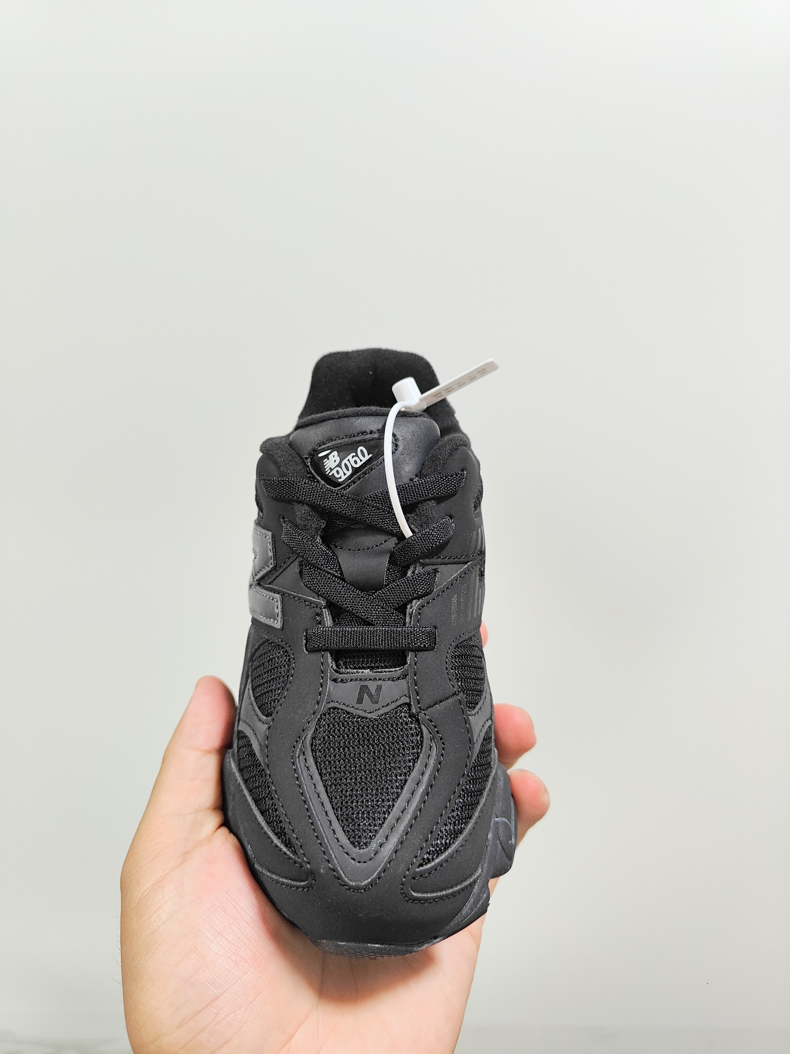 “NB 9060 Loose-Banded Children’s Shoes: Fashionable Overseas Version with Unique Design” - 图片 6