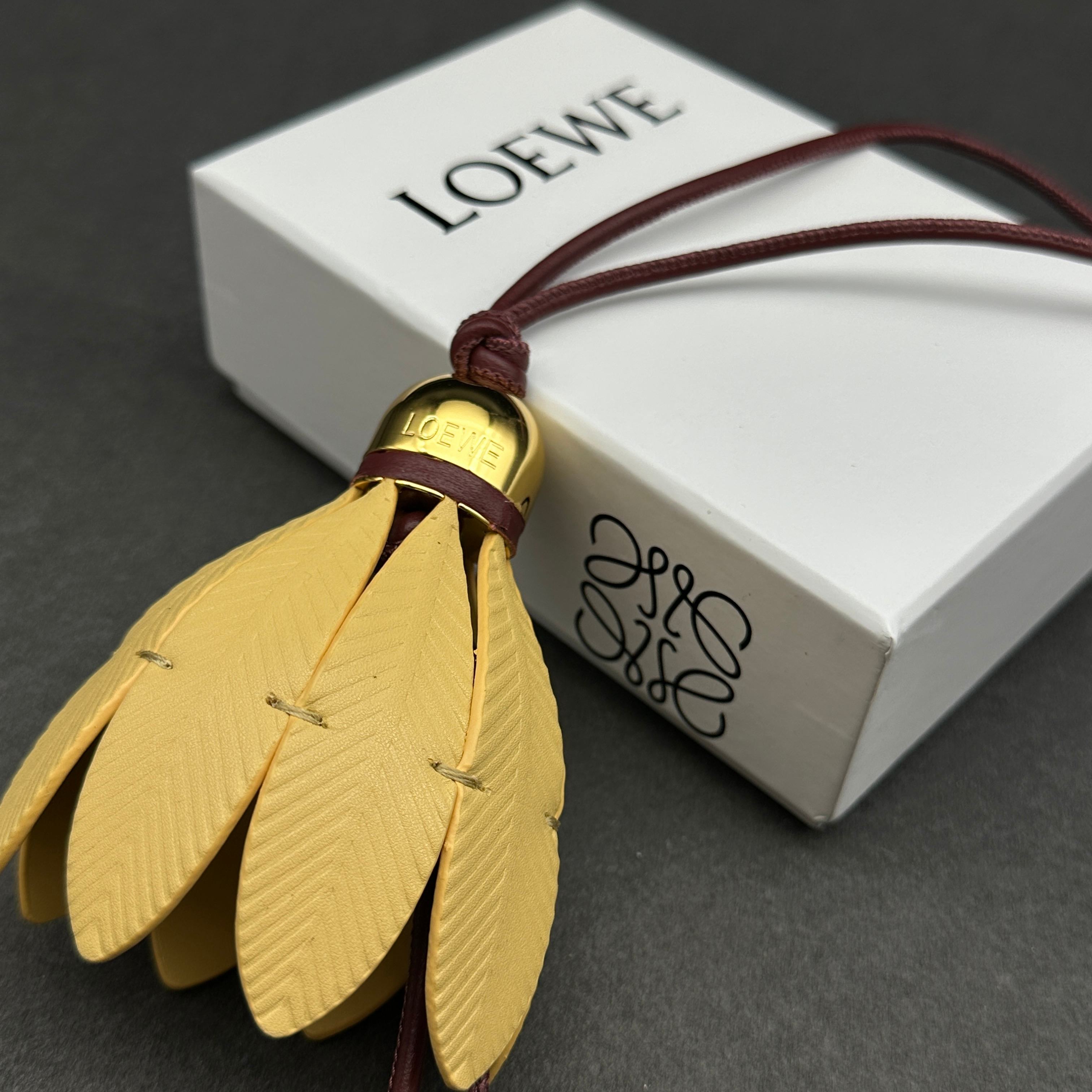 Loewe 罗意威Loewe 羽毛球挂饰/挂件