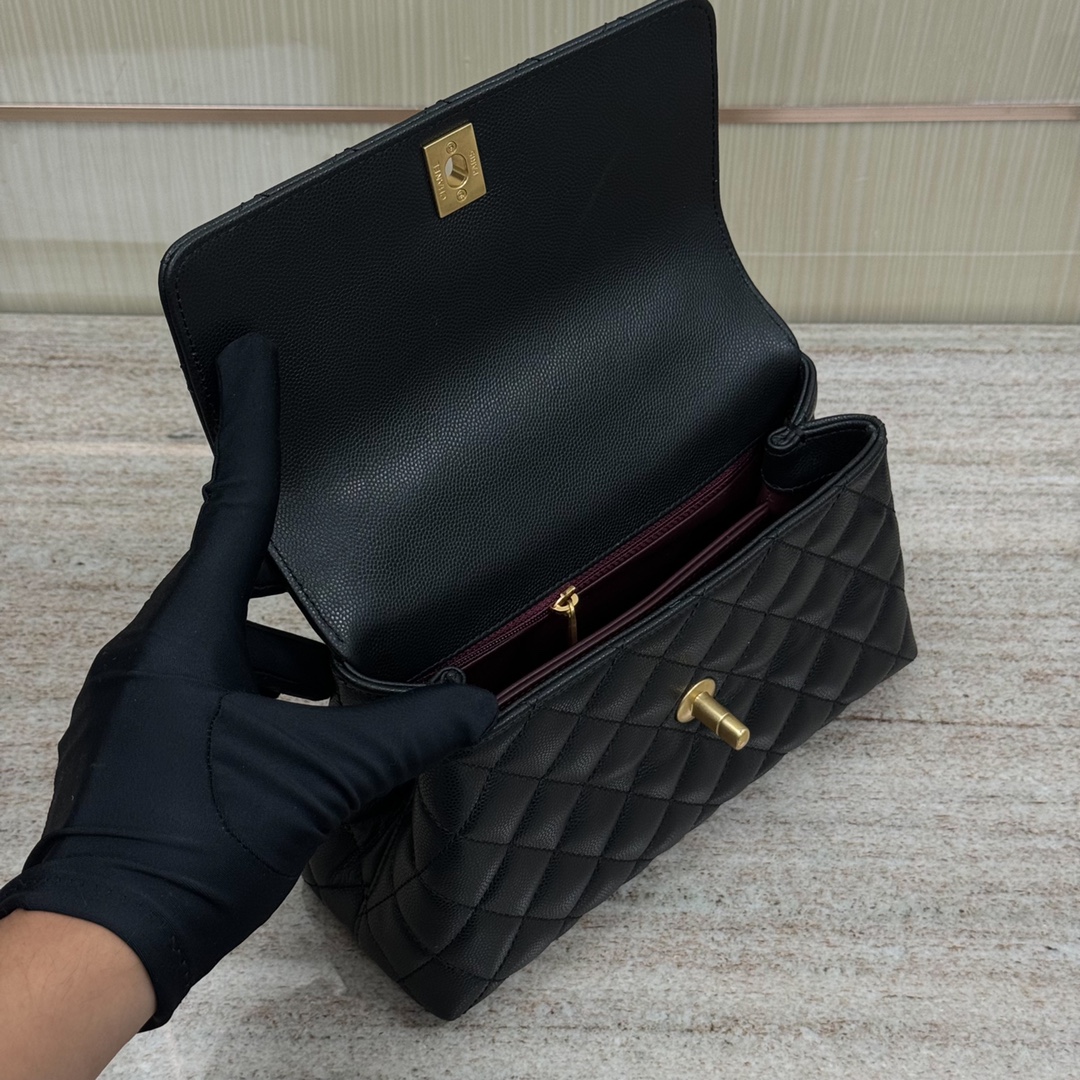 샤넬 23P 가방 블랙 금장 32929