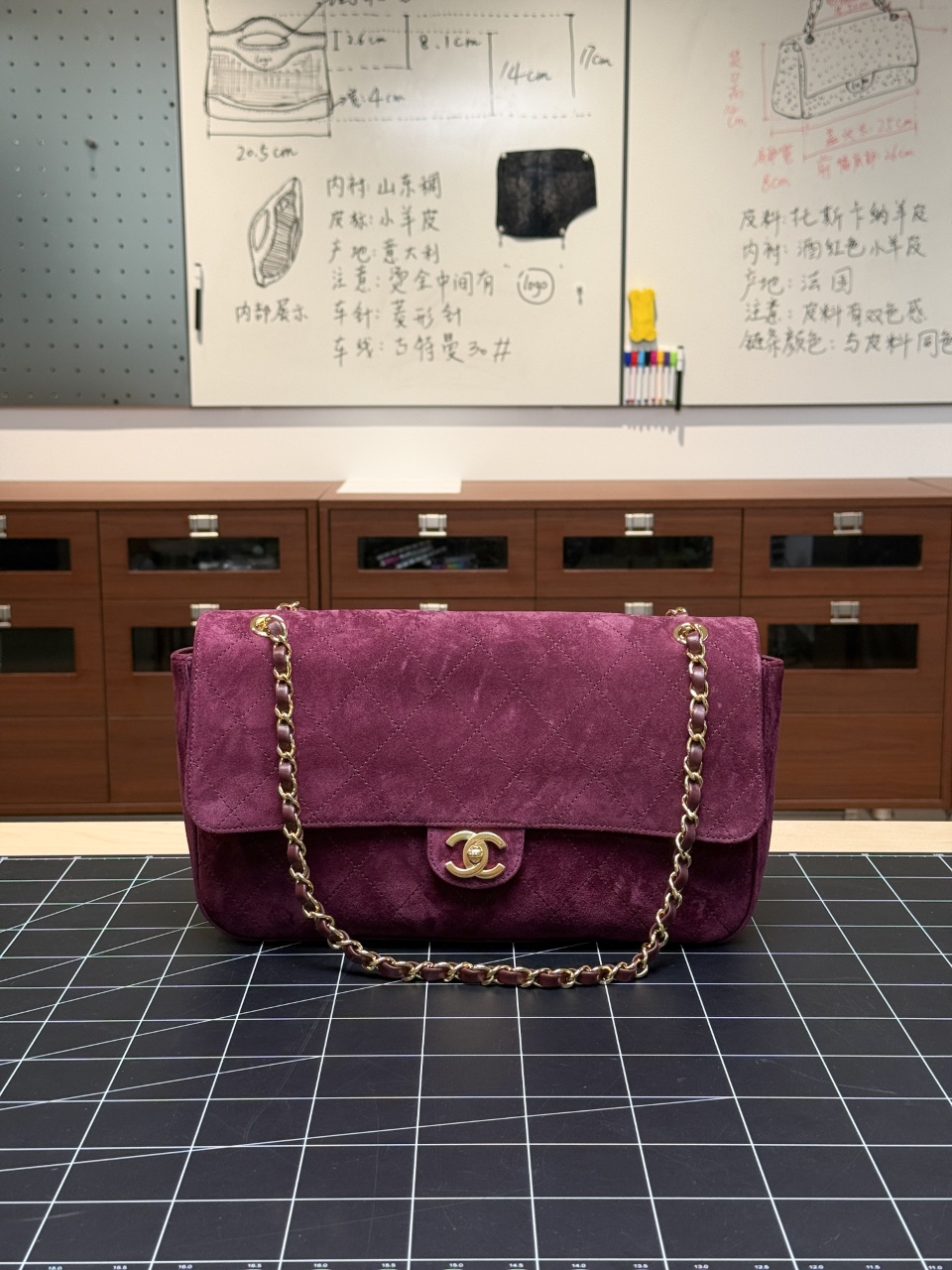 샤넬 26 b 스몰 마우스캡 디아 플럼 레드 가방 143453
