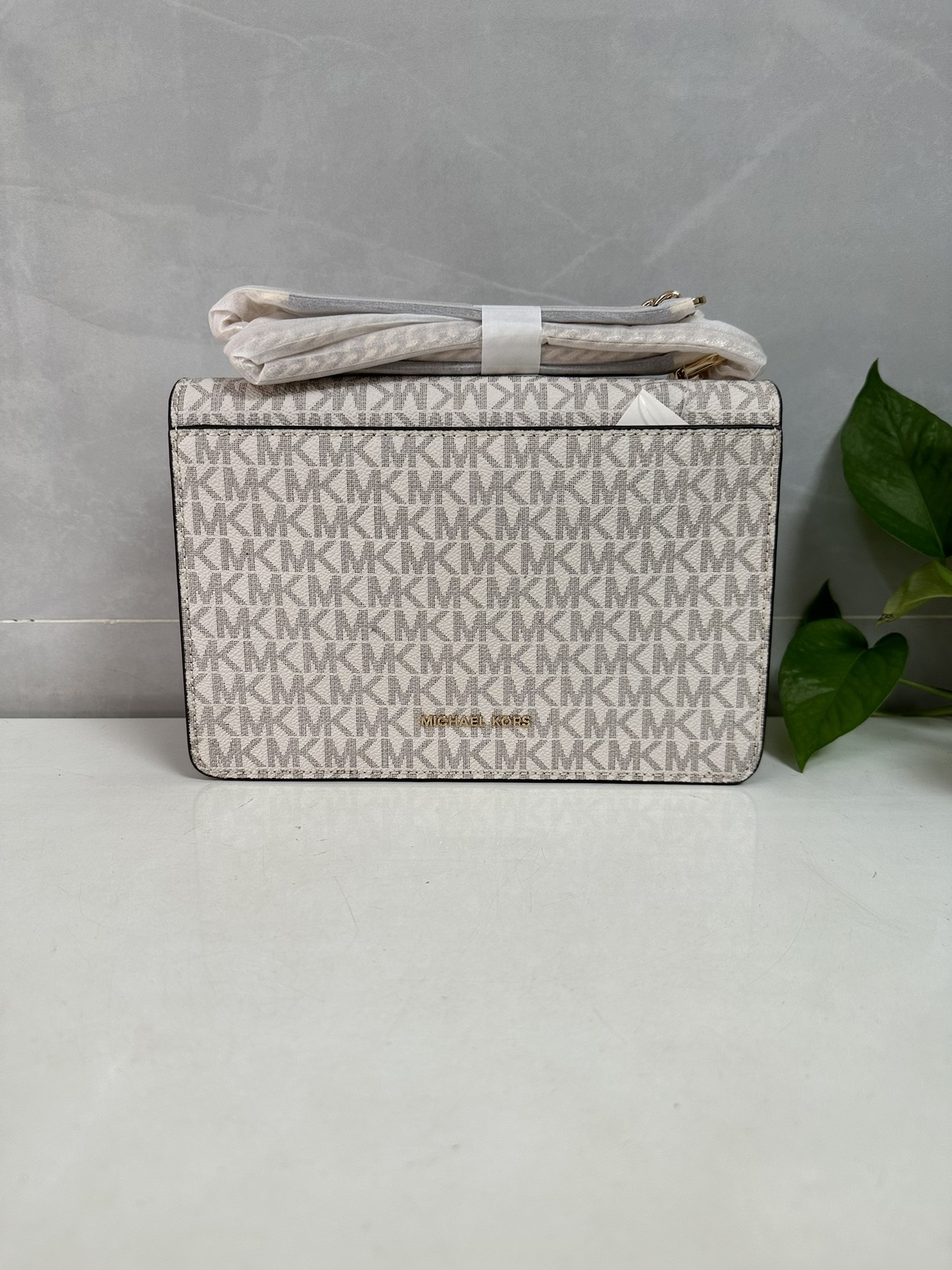 Michael Kors MKJade老花拼皮斜挎包