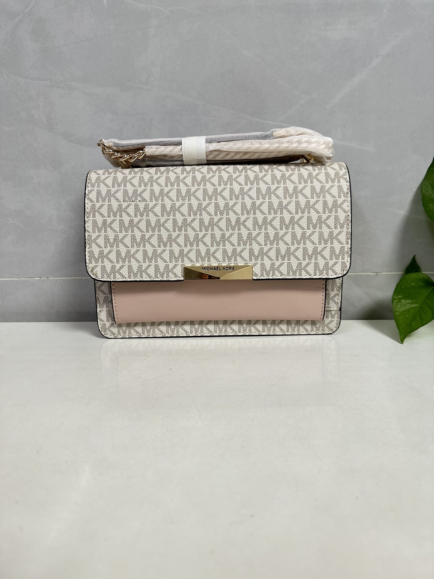 Michael Kors MKJade老花拼皮斜挎包