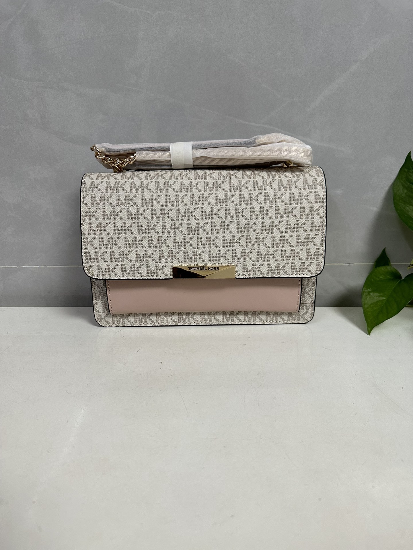 Michael Kors MKJade老花拼皮斜挎包