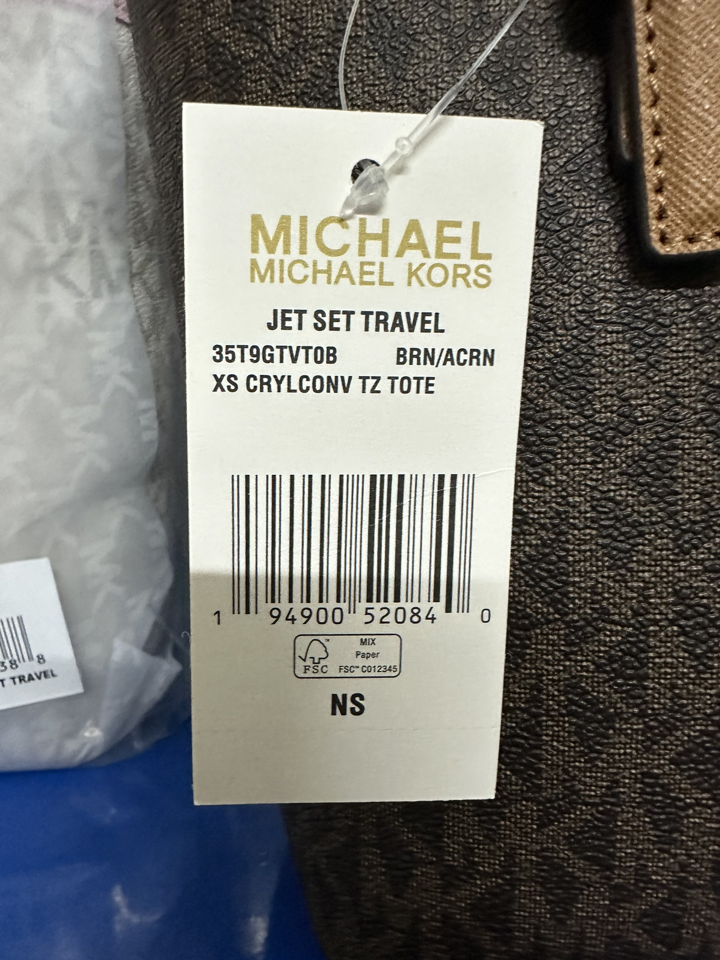 Michael Kors MK新款小号购物袋 十字纹牛皮 购物袋pv专用面料样式 设计改成了小号 额外加了长背带
