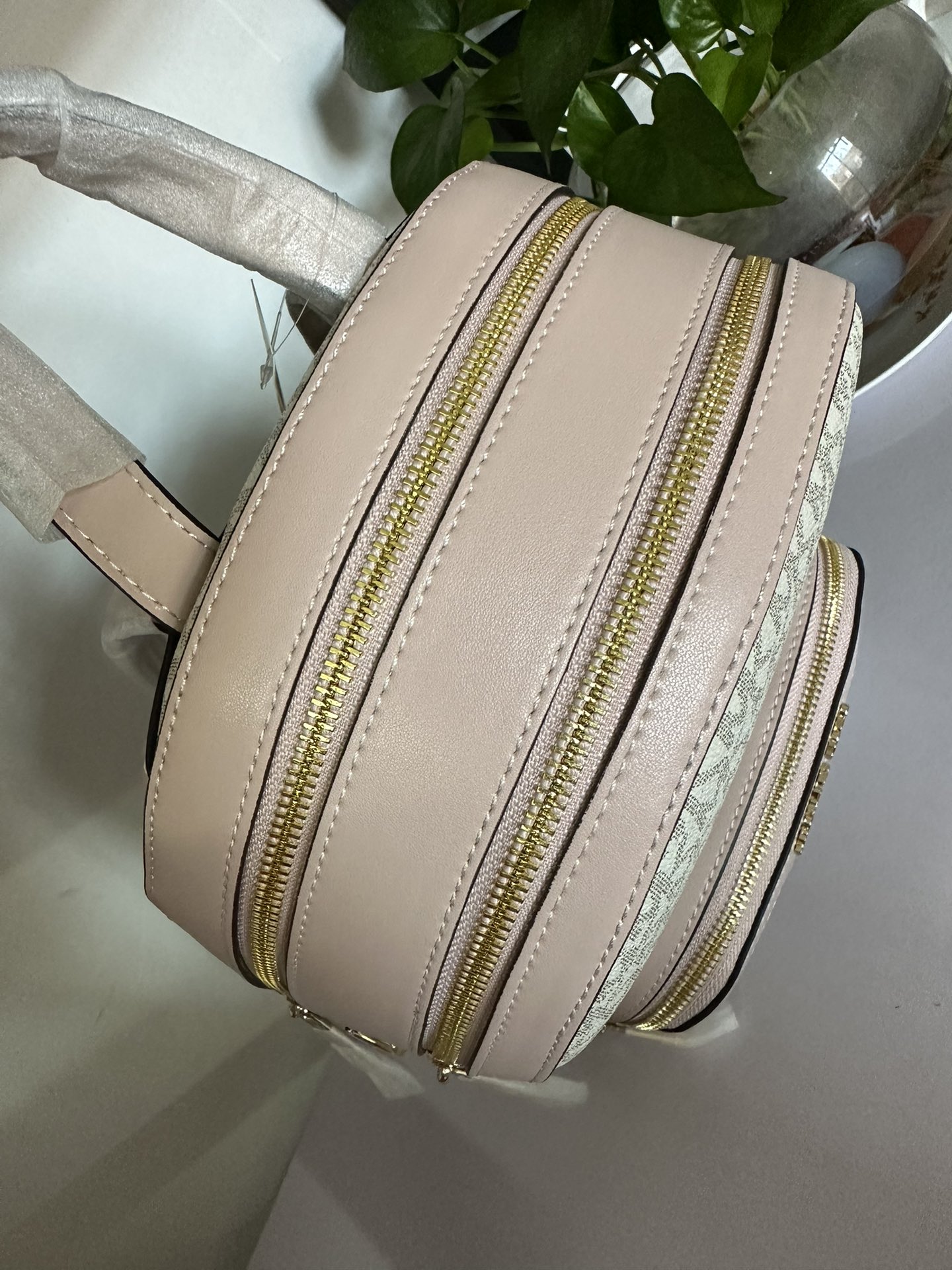 Michael Kors 2024年新款AMK背包2拼皮中号 A
