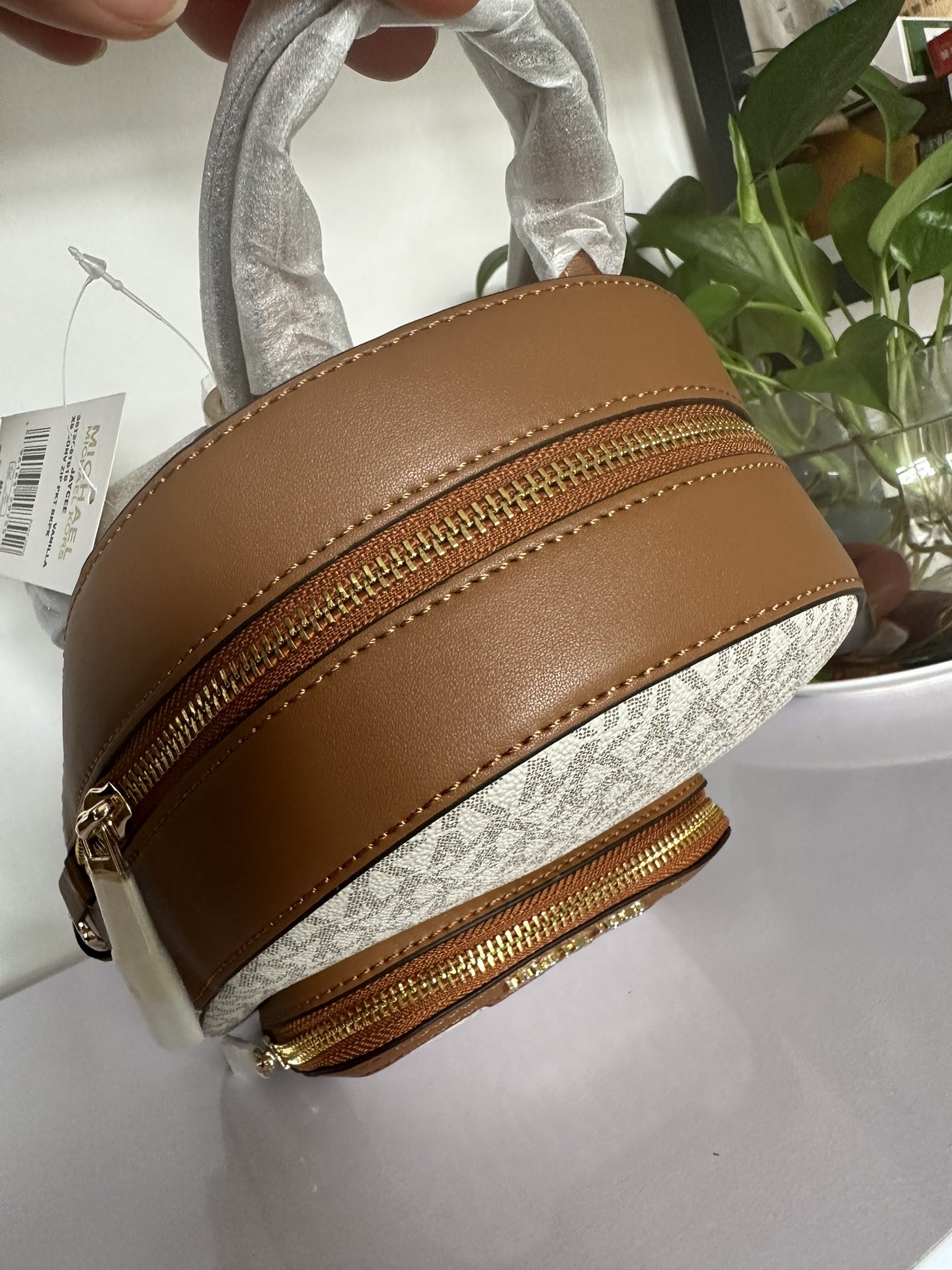 Michael Kors 新款AMK背包2拼皮小号，A