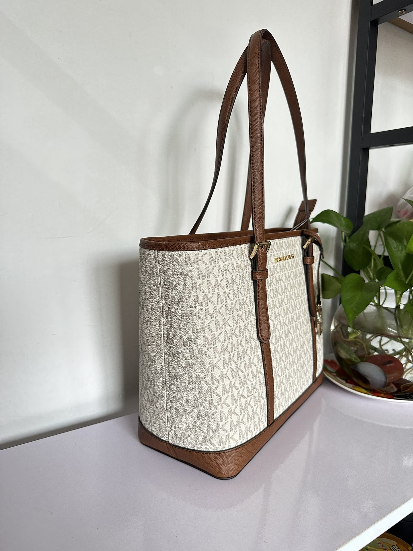 Michael Kors 2024年新购物袋