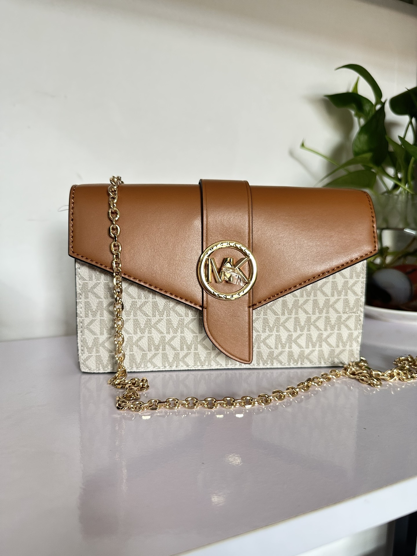 Michael Kors MK专用材料加牛皮配制而