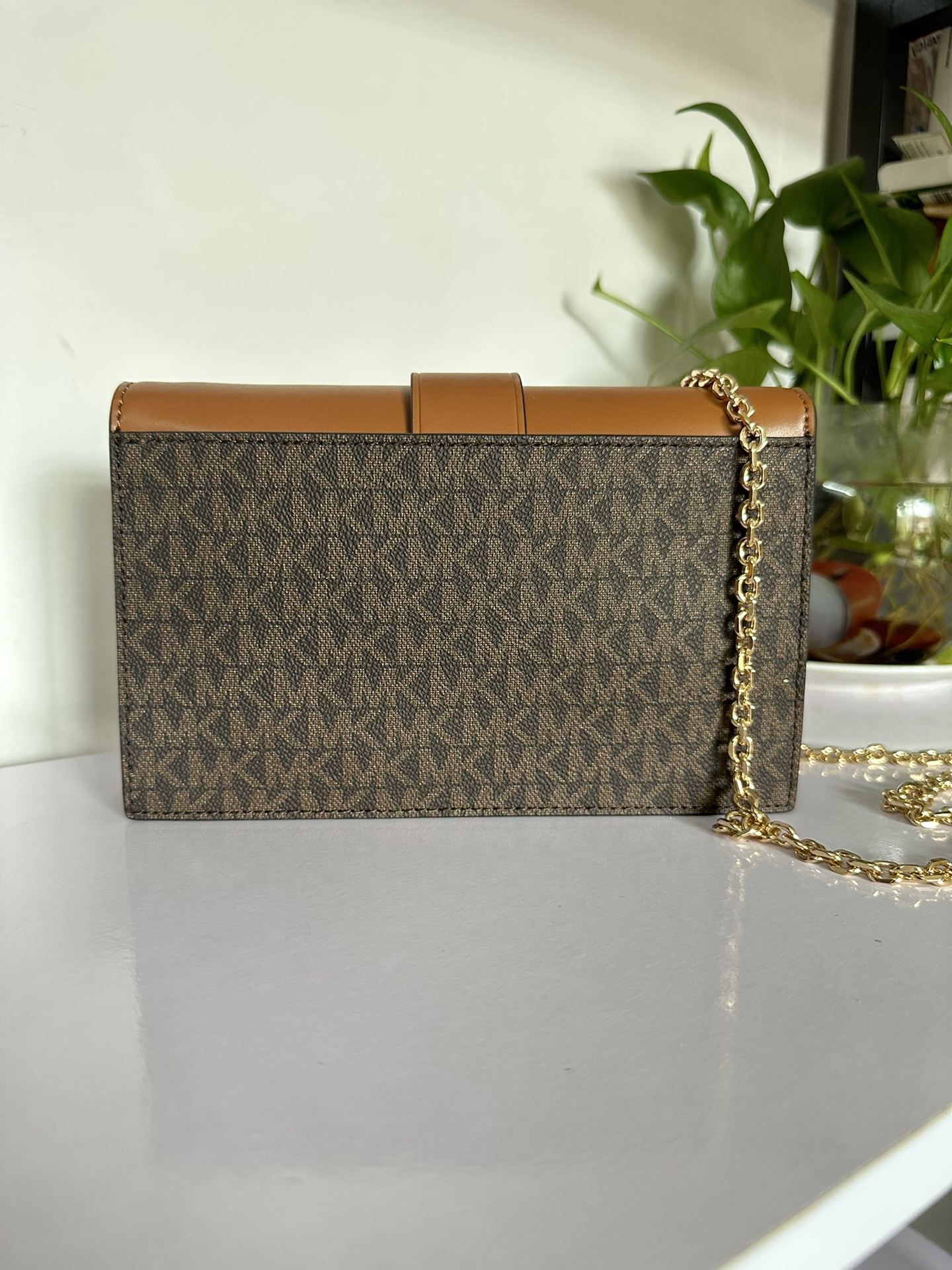 Michael Kors MK专用材料加牛皮配制而