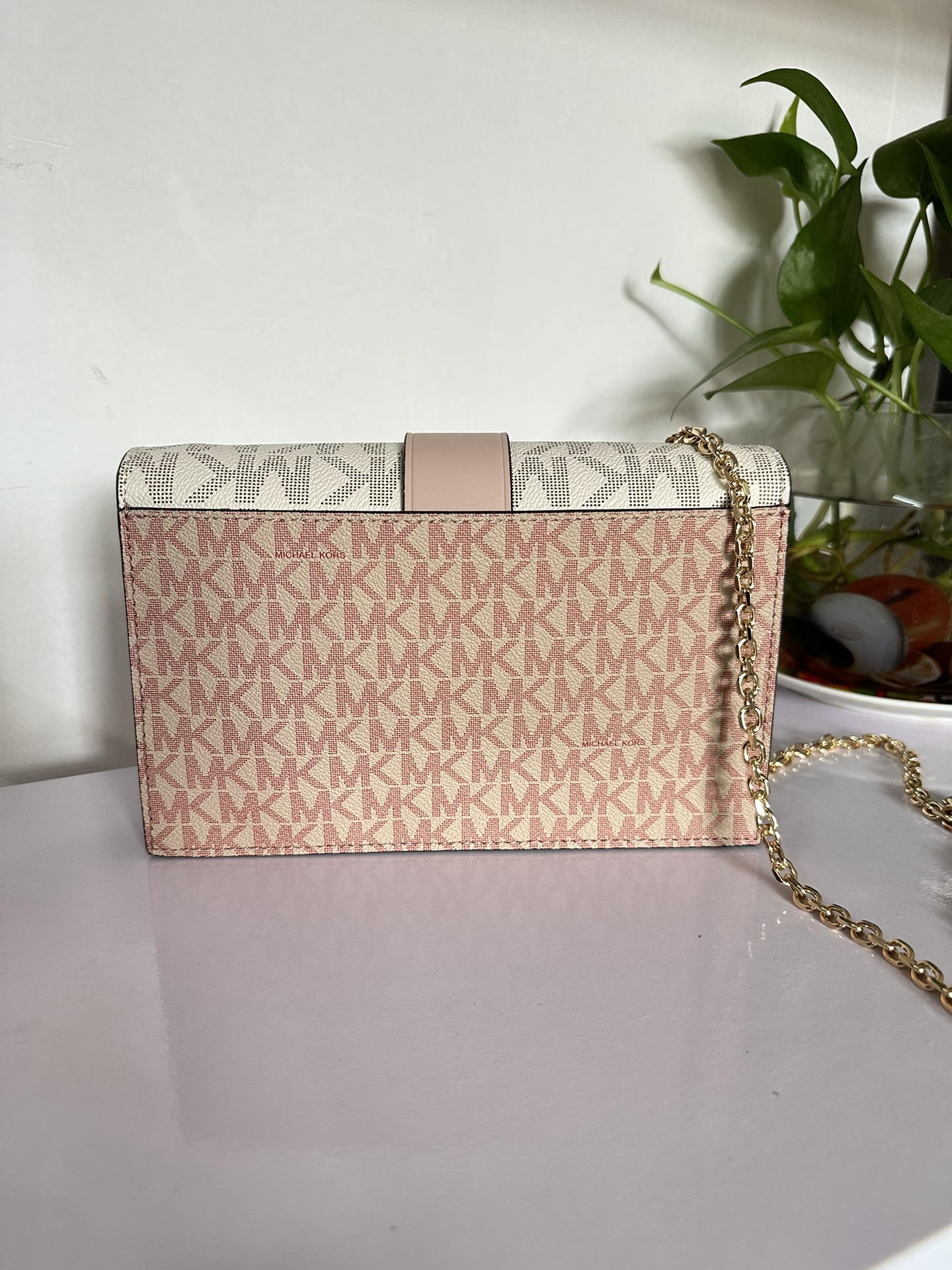 Michael Kors MK专用材料加牛皮配制而