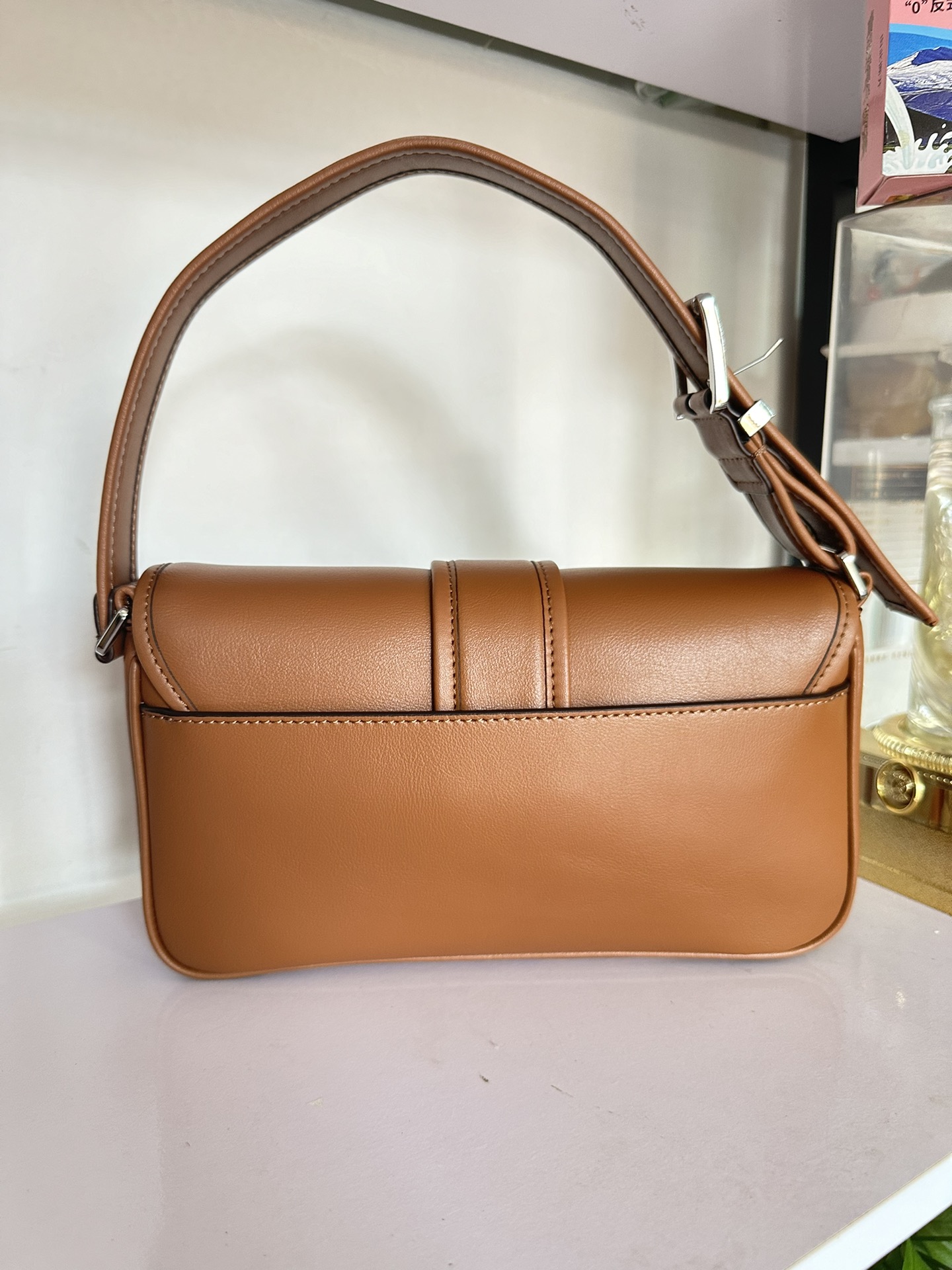 Michael Kors ～2024年新款Mk机车包