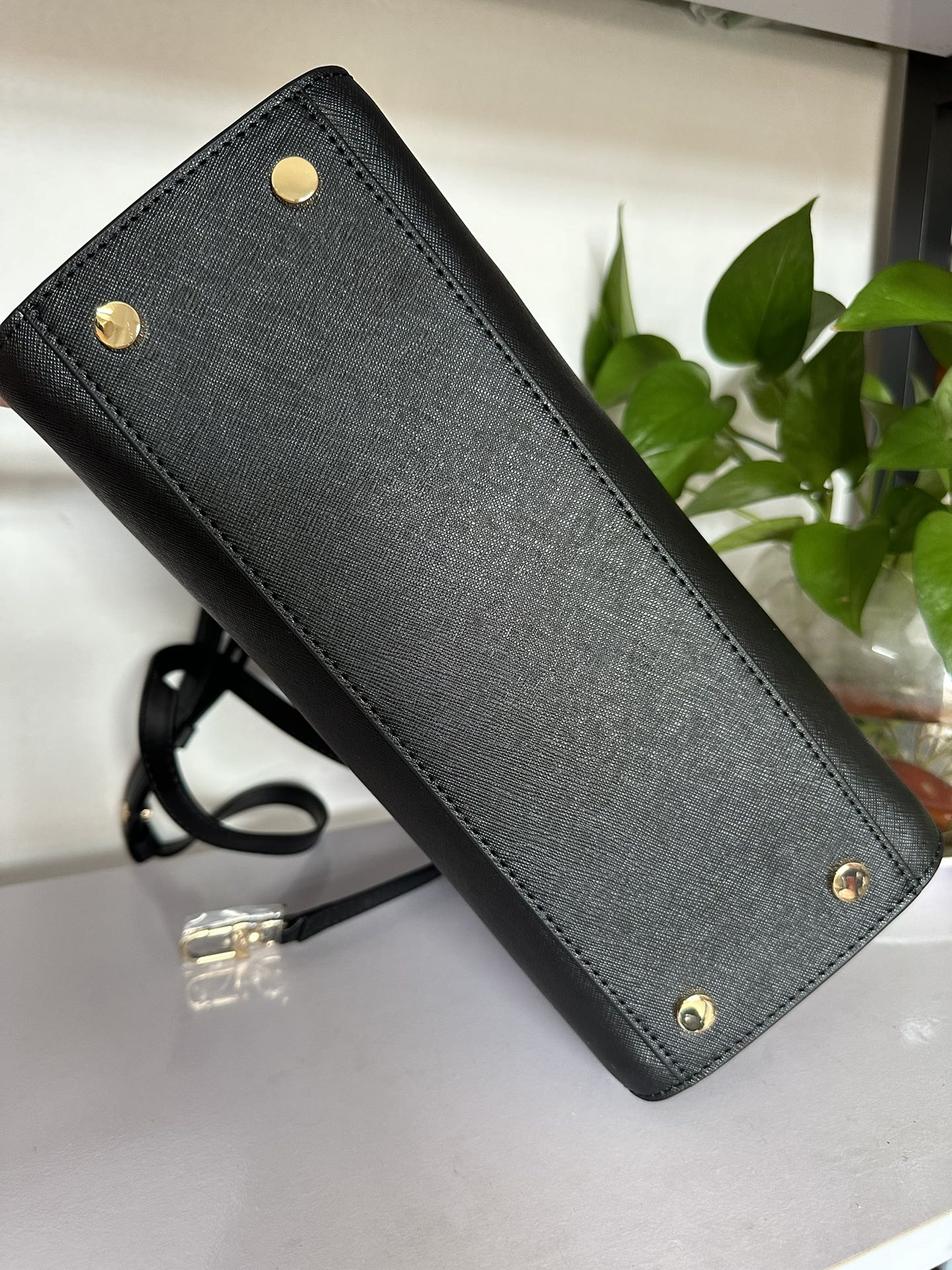 Michael Kors 耳朵包黑色