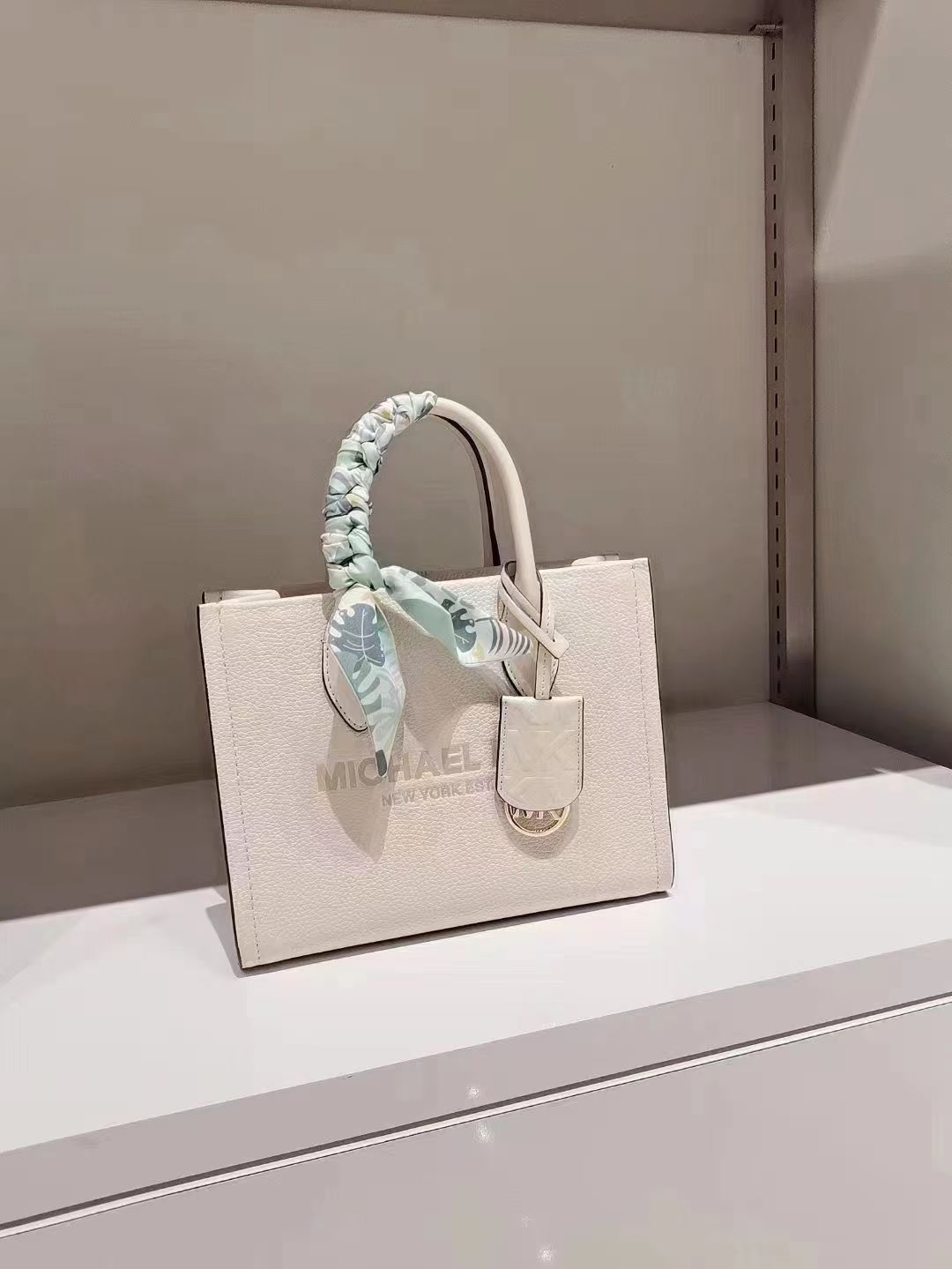Michael Kors 小号独家新款帆布同款，白色