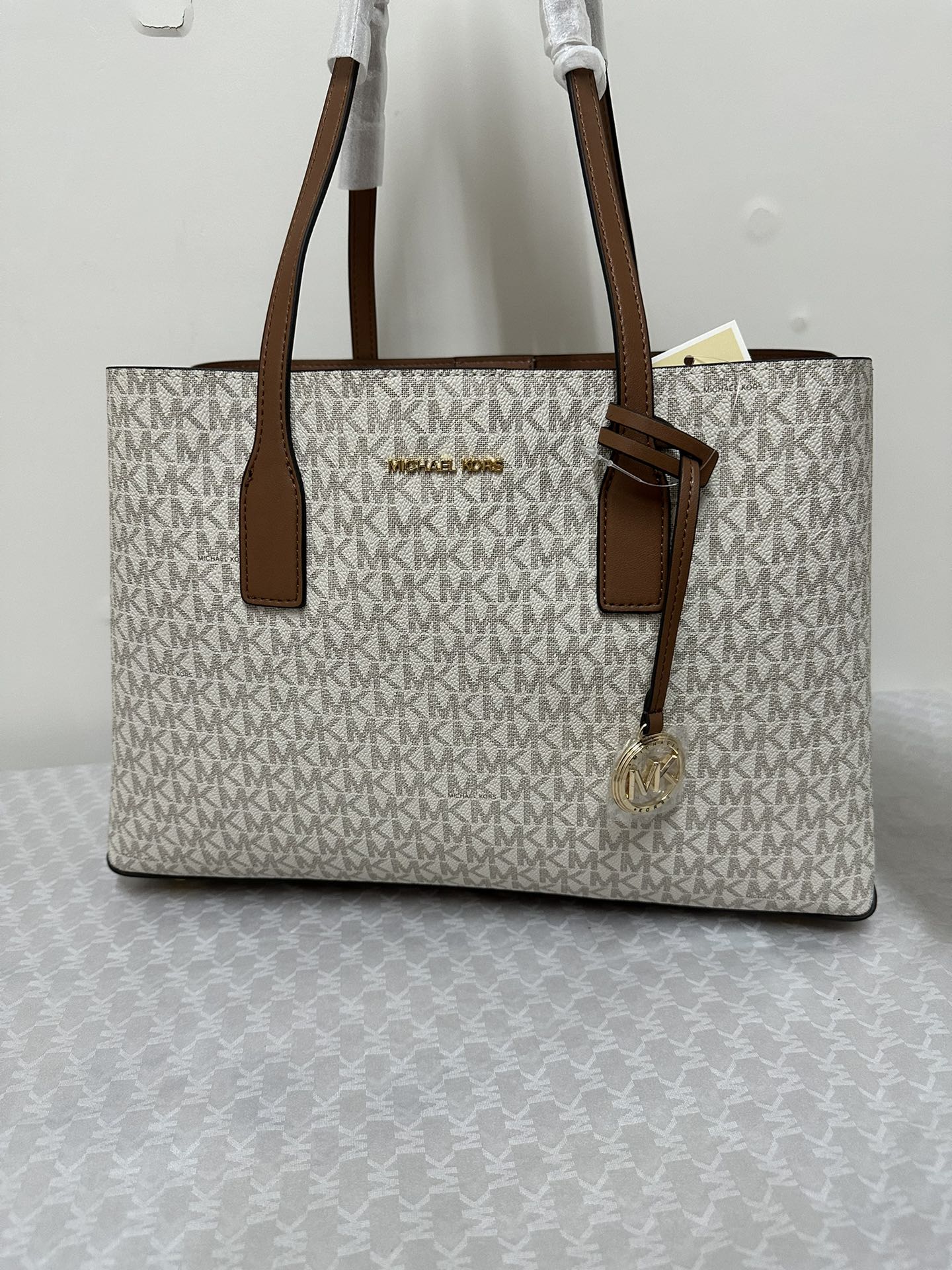 Michael Kors ～2024年新款中号托特包