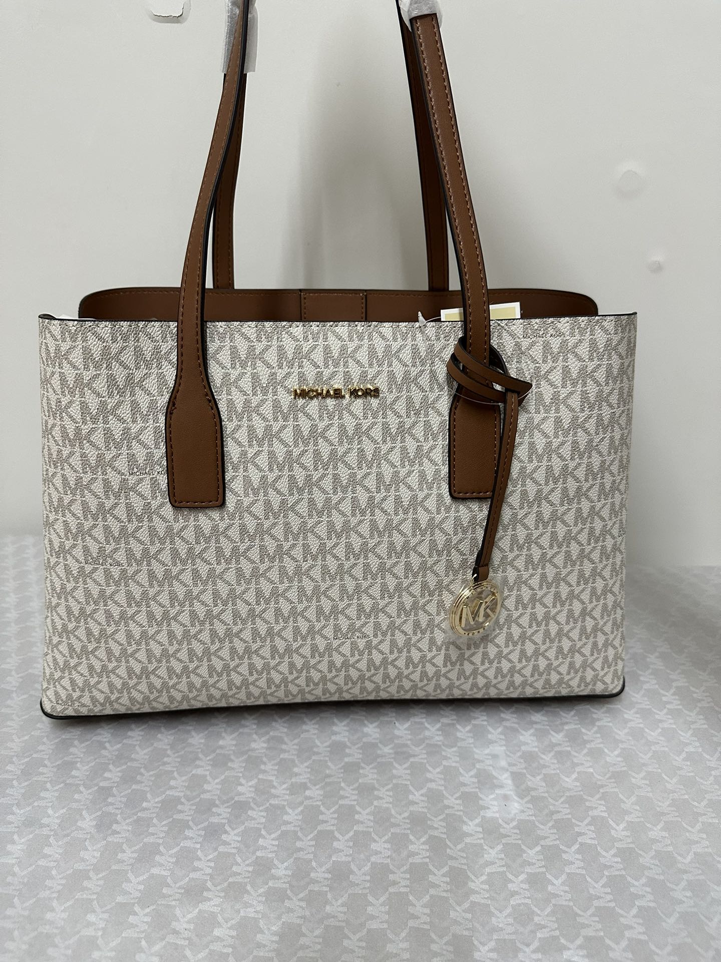 Michael Kors ～2024年新款中号托特包