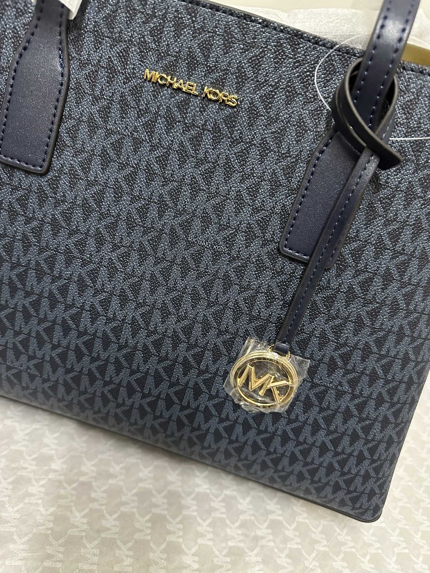 Michael Kors ～2024年新款中号托特包、pv拼兰
