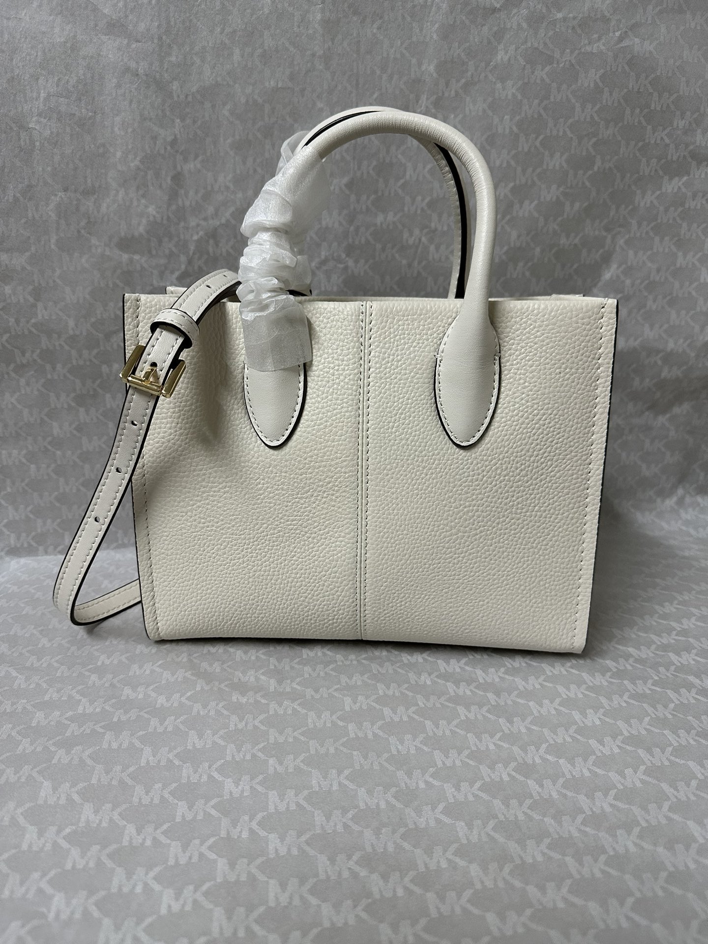 Michael Kors 小号独家新款帆布同款，白色