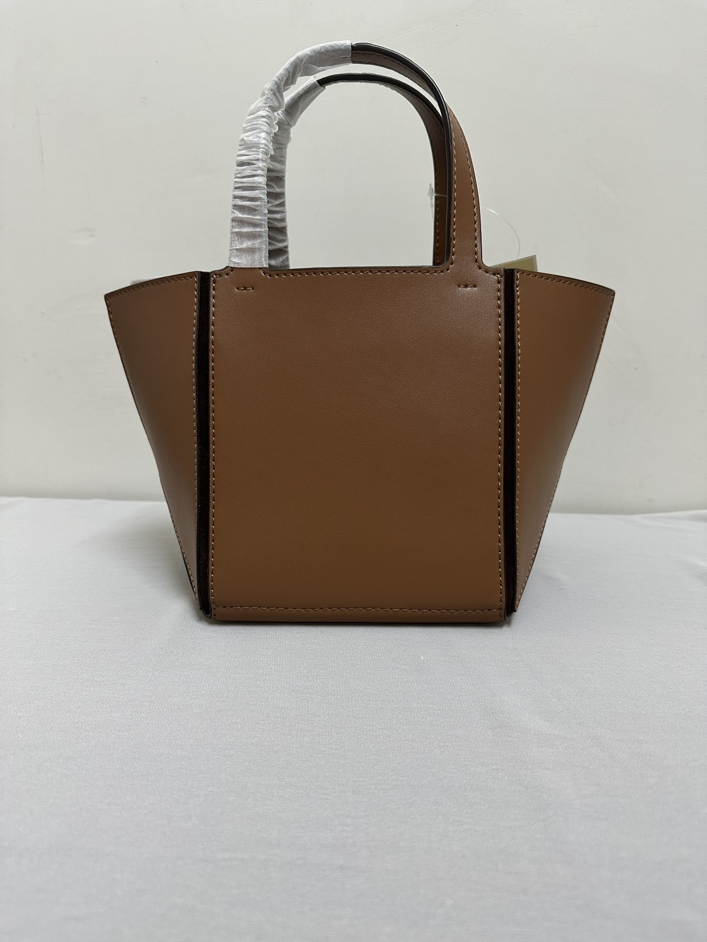 Michael Kors Mk折叠托特包小号，棕色