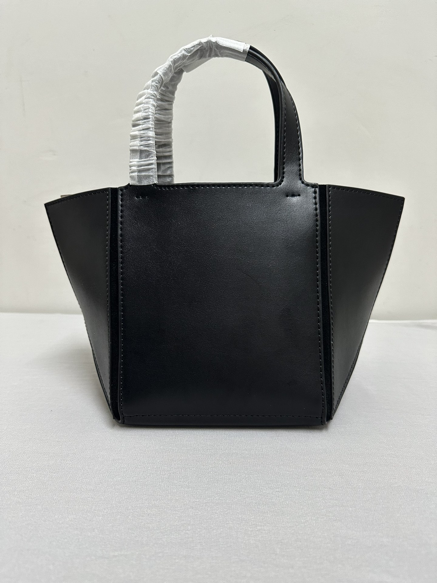Michael Kors Mk折叠托特包小号，黑色