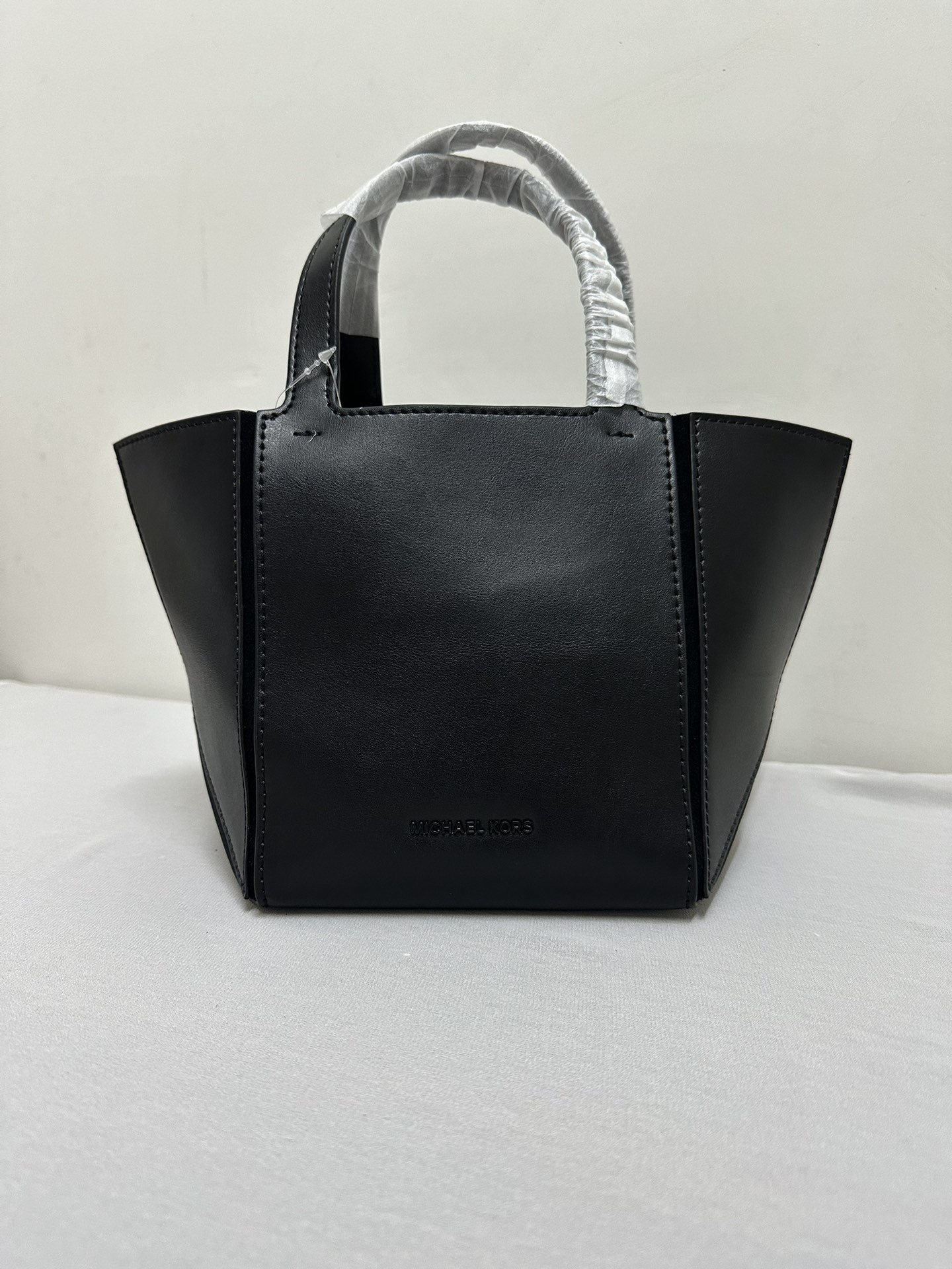 Michael Kors Mk折叠托特包小号，黑色