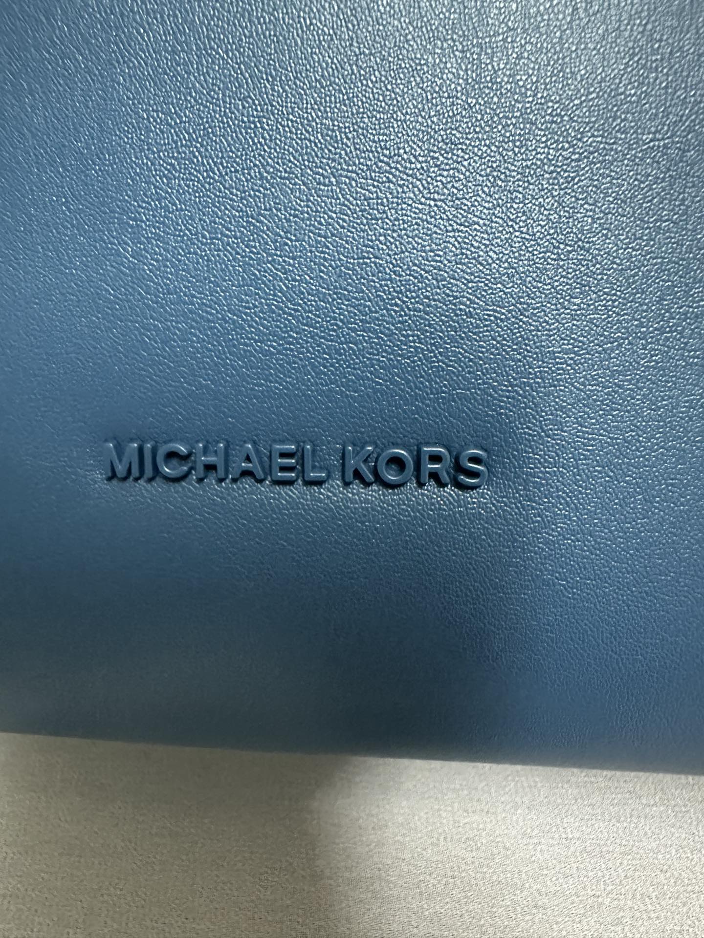 Michael Kors Mk折叠托特包中号、车菊兰