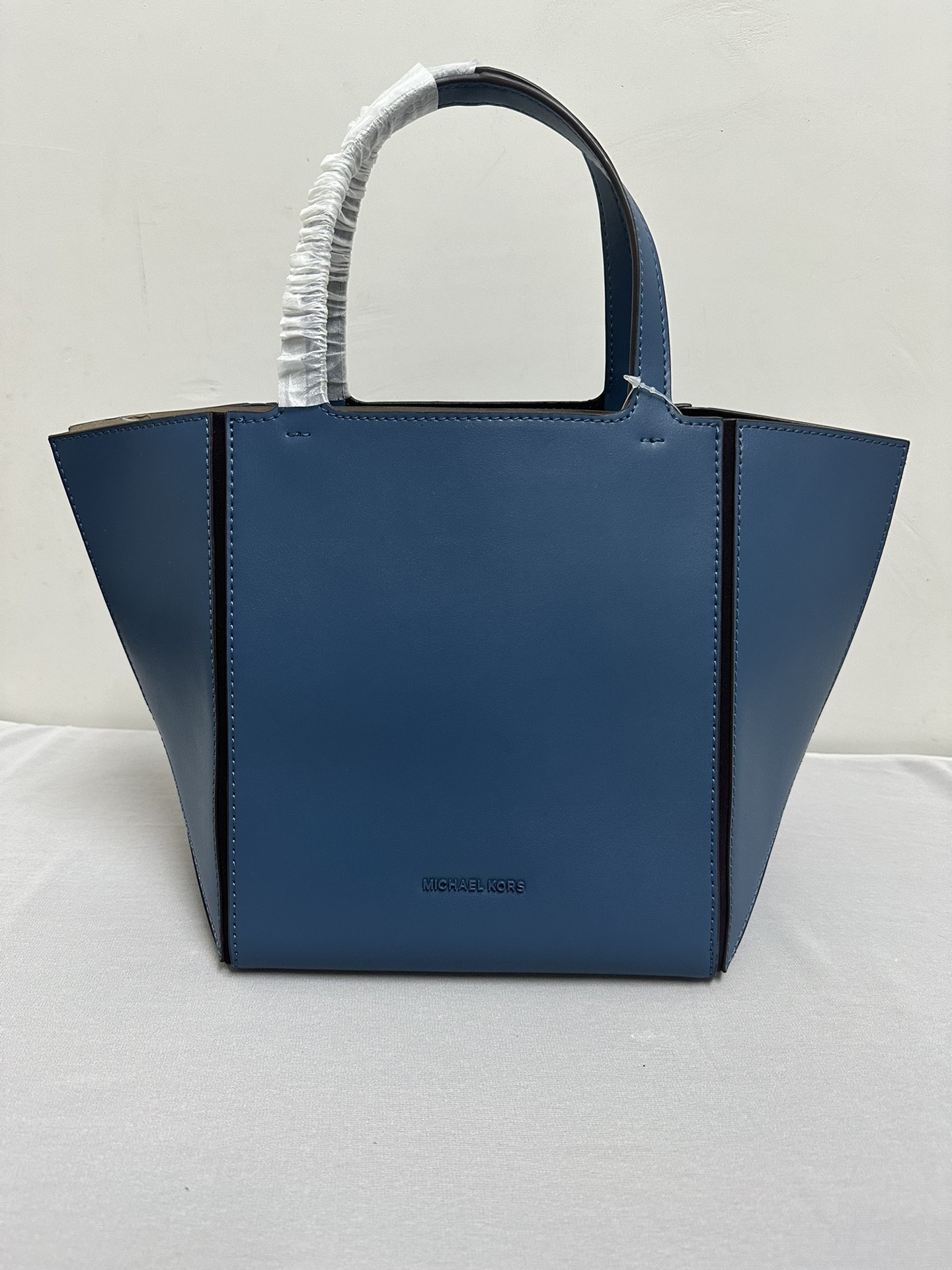 Michael Kors Mk折叠托特包中号、车菊兰